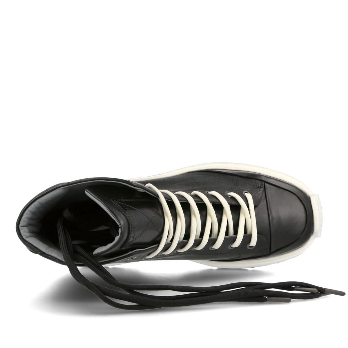 A COLD WALL Leather Boot Black Boots Detail view 2 | Gate