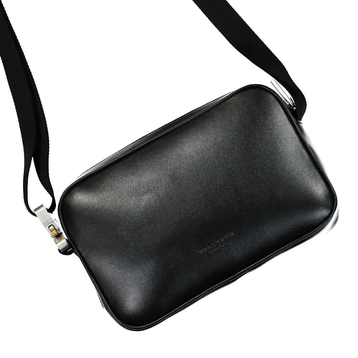 1017 Alyx 9SM Leather Buckle Crossbody Bag Black Detail view 3 | Gate