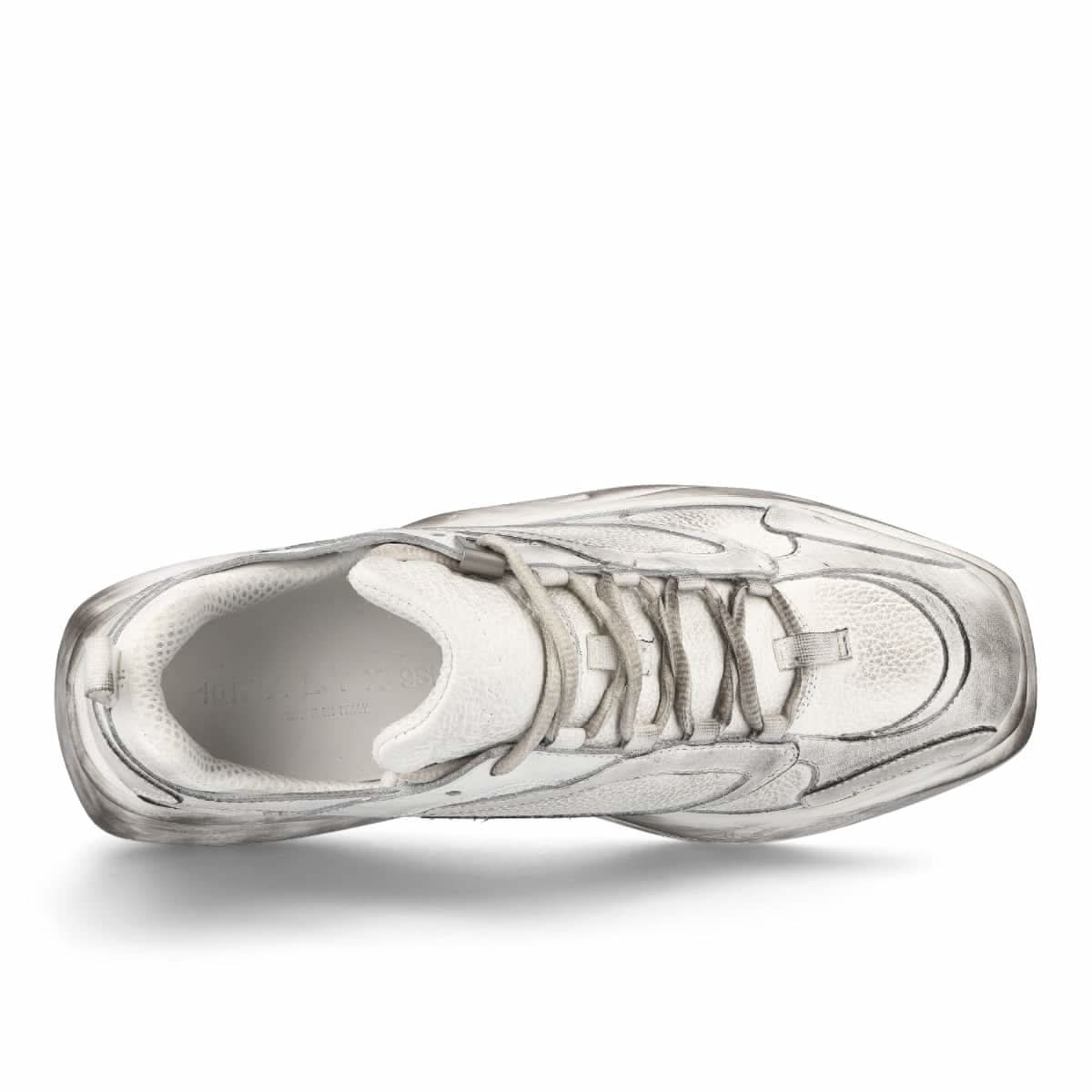1017 Alyx 9SM Mono Hiking Sneaker White Sneaker Detail view 5 | Gate