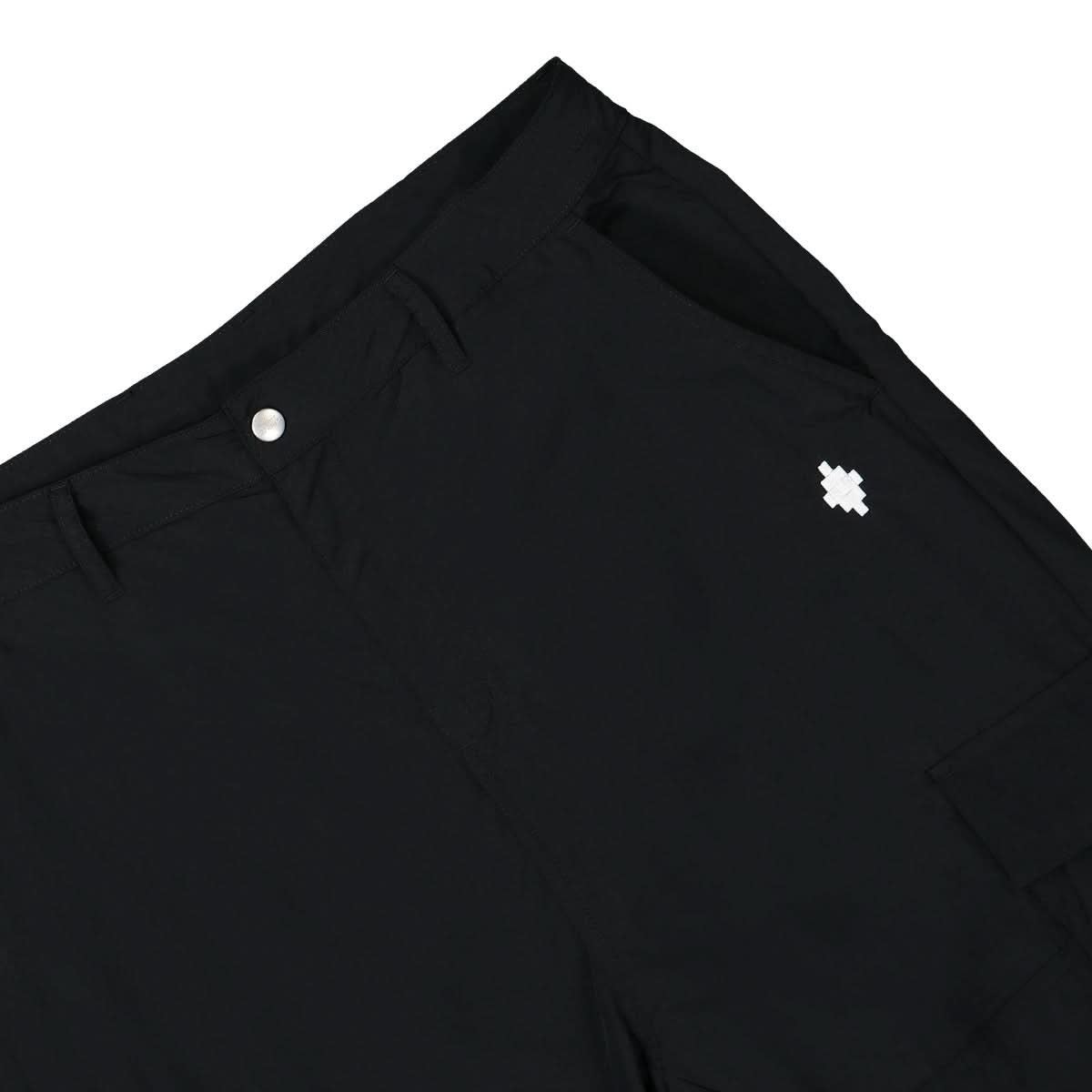 Marcelo Burlon - County of Milan Cross Nylon Cargo Pants Black,White Detail view 5 | Gate
