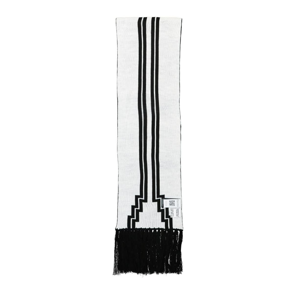 Marcelo Burlon - County of Milan Rural Cross Fringes Scarf Black,White Detail view 3 | Gate