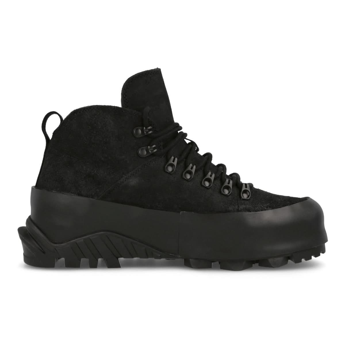 ROA CVO Black Boots Detail view 2 | Gate