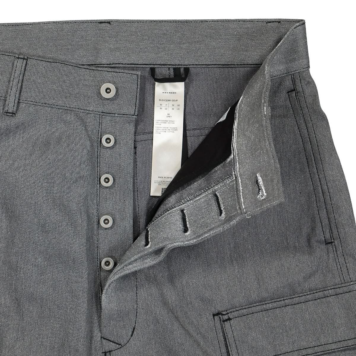 Rick Owens Denim Cargo Shorts Grey Detail view 4 | Gate