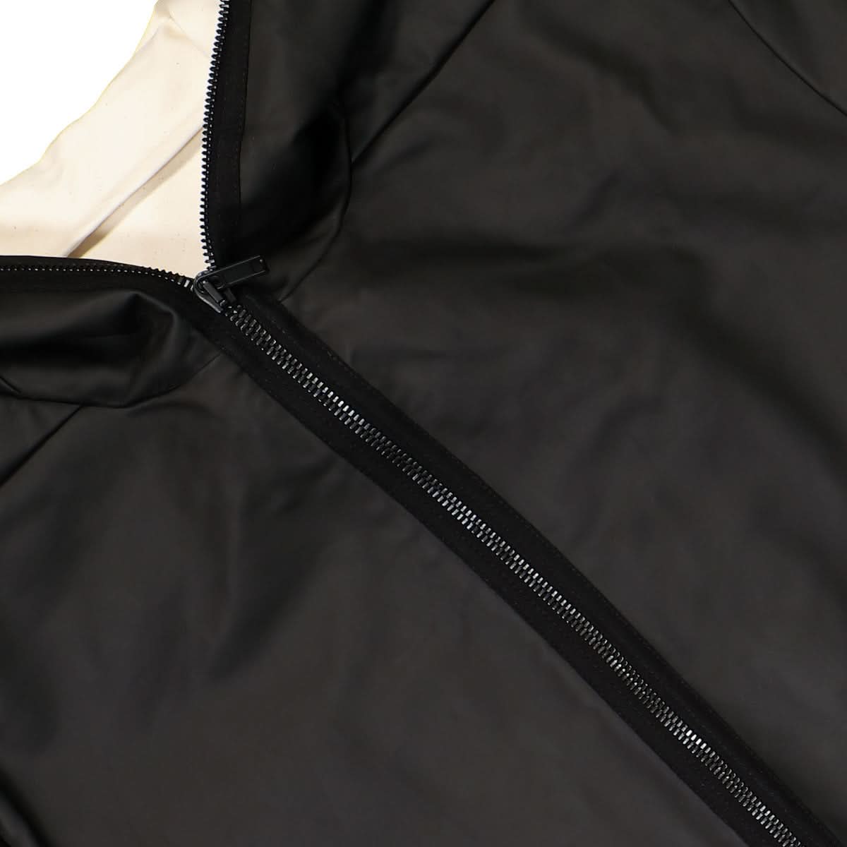 Rick Owens Strobe Parka Black Detail view 4 | Gate
