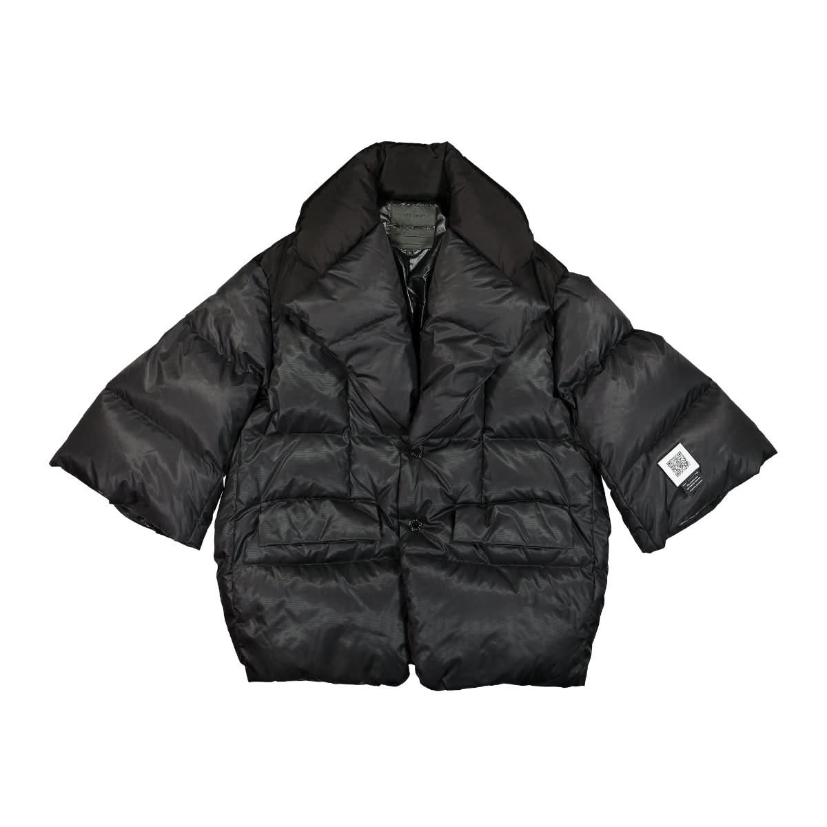 Fumito Ganryu Vintage Modern Lapelled Down Jacket Black Detail view 1 | Gate