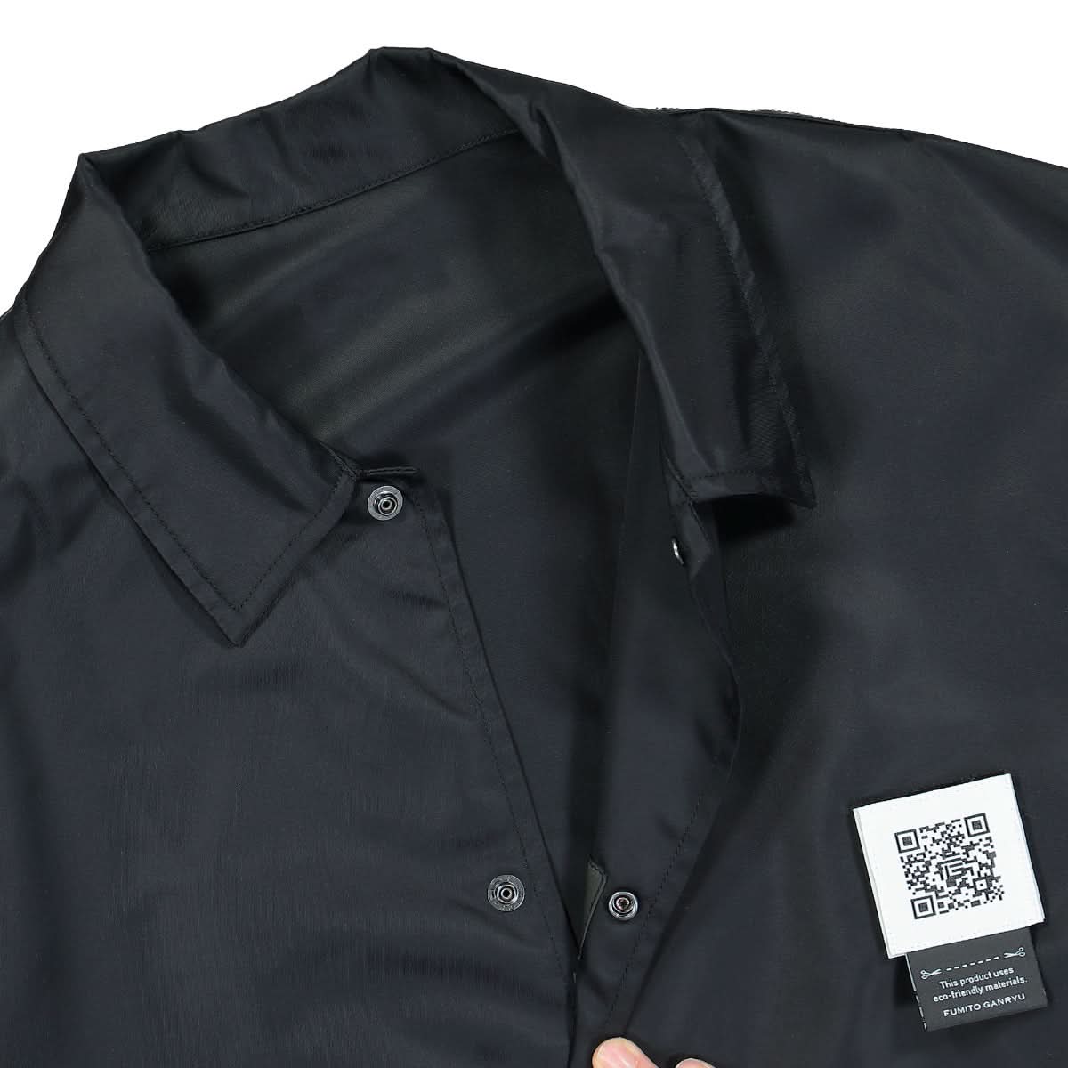 Fumito Ganryu 2Way Coach Jacket Black Detail view 3 | Gate