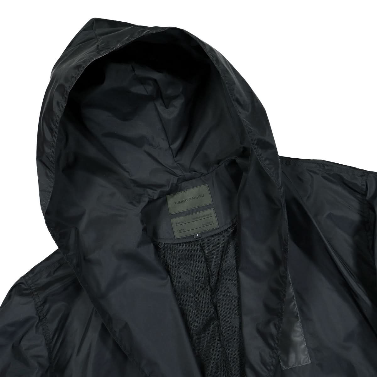 Fumito Ganryu Rain Gown Black Detail view 3 | Gate