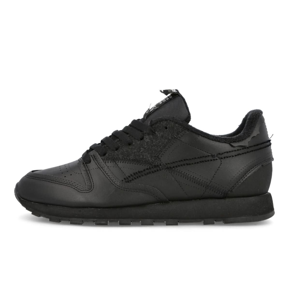 Reebok Project 0 CL Memory of Shoes Black Sneaker Detail view 1 | Gate