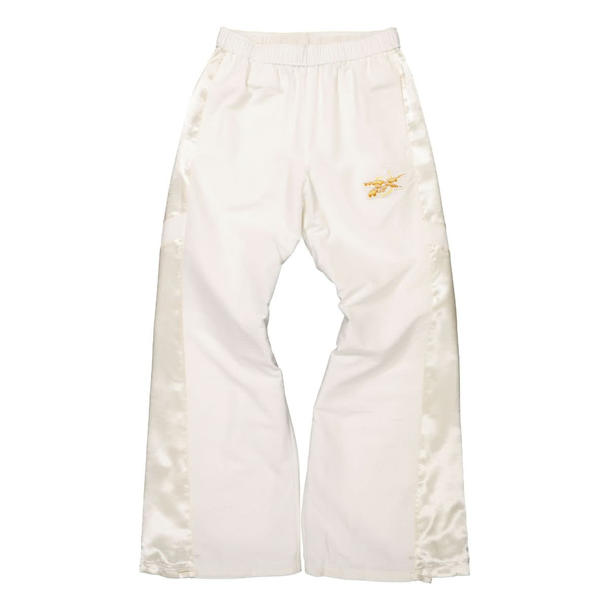 Reebok R&C Woven Pant Beige Detail view 1 | Gate