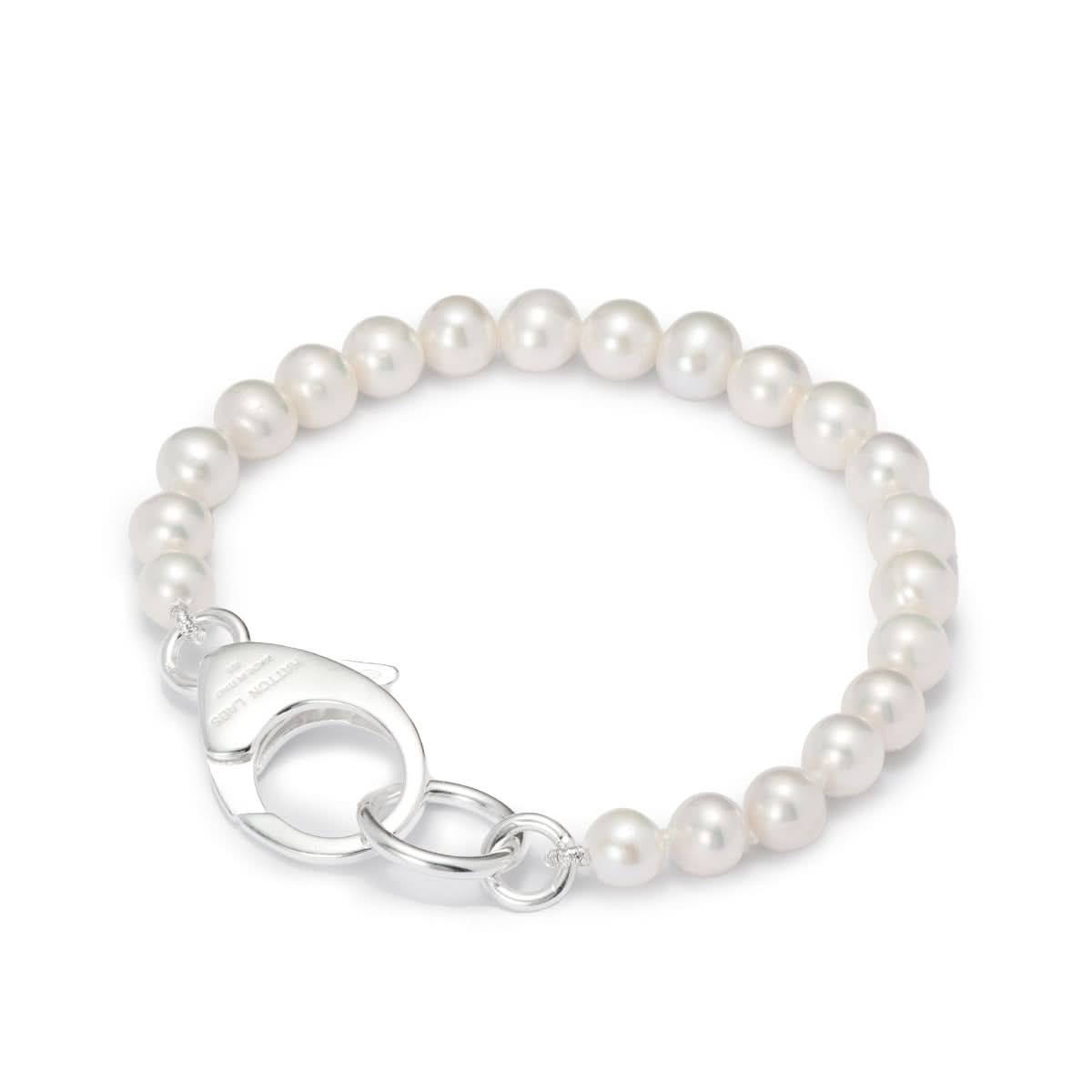 Hatton Labs Pearl Bracelet Beige Detail view 1 | Gate