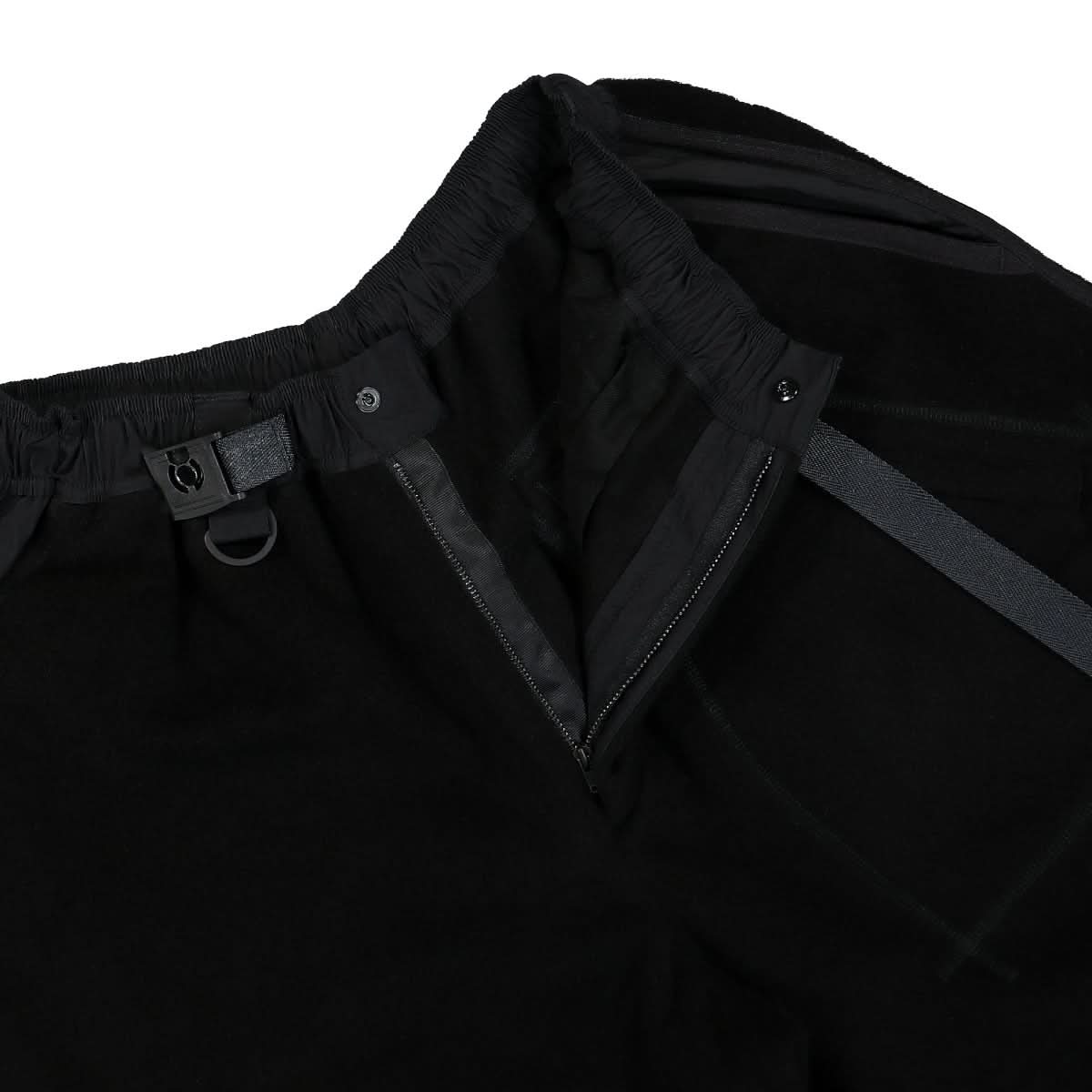 Y-3 Leo Fleece Football Short Black Detail view 4 | Gate