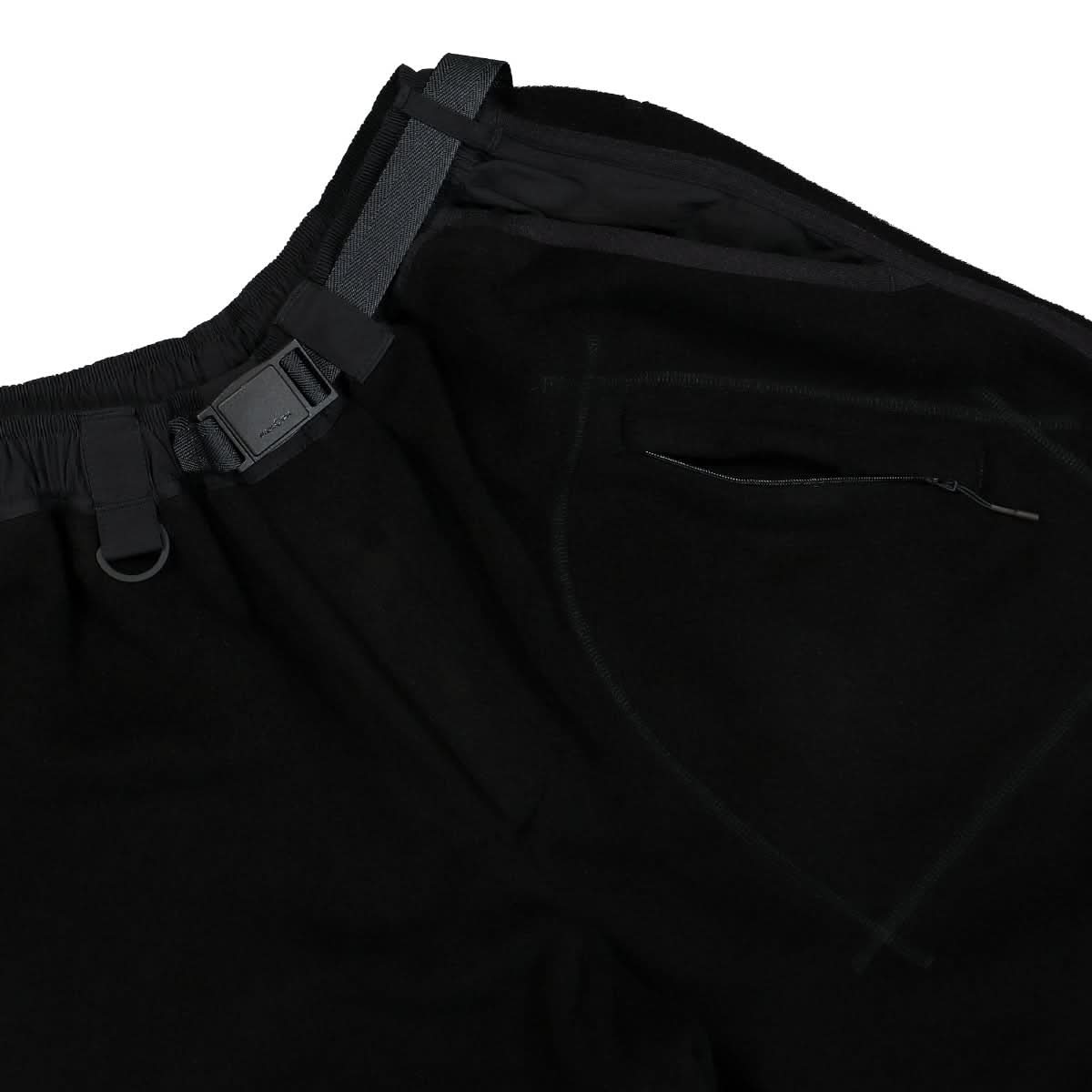 Y-3 Leo Fleece Football Short Black Detail view 5 | Gate