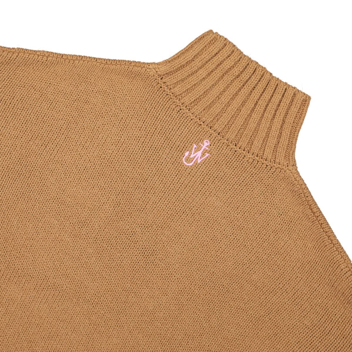 JW Anderson Patch Pocket Turtleneck Jumper Brown,Pink Detail view 4 | Gate