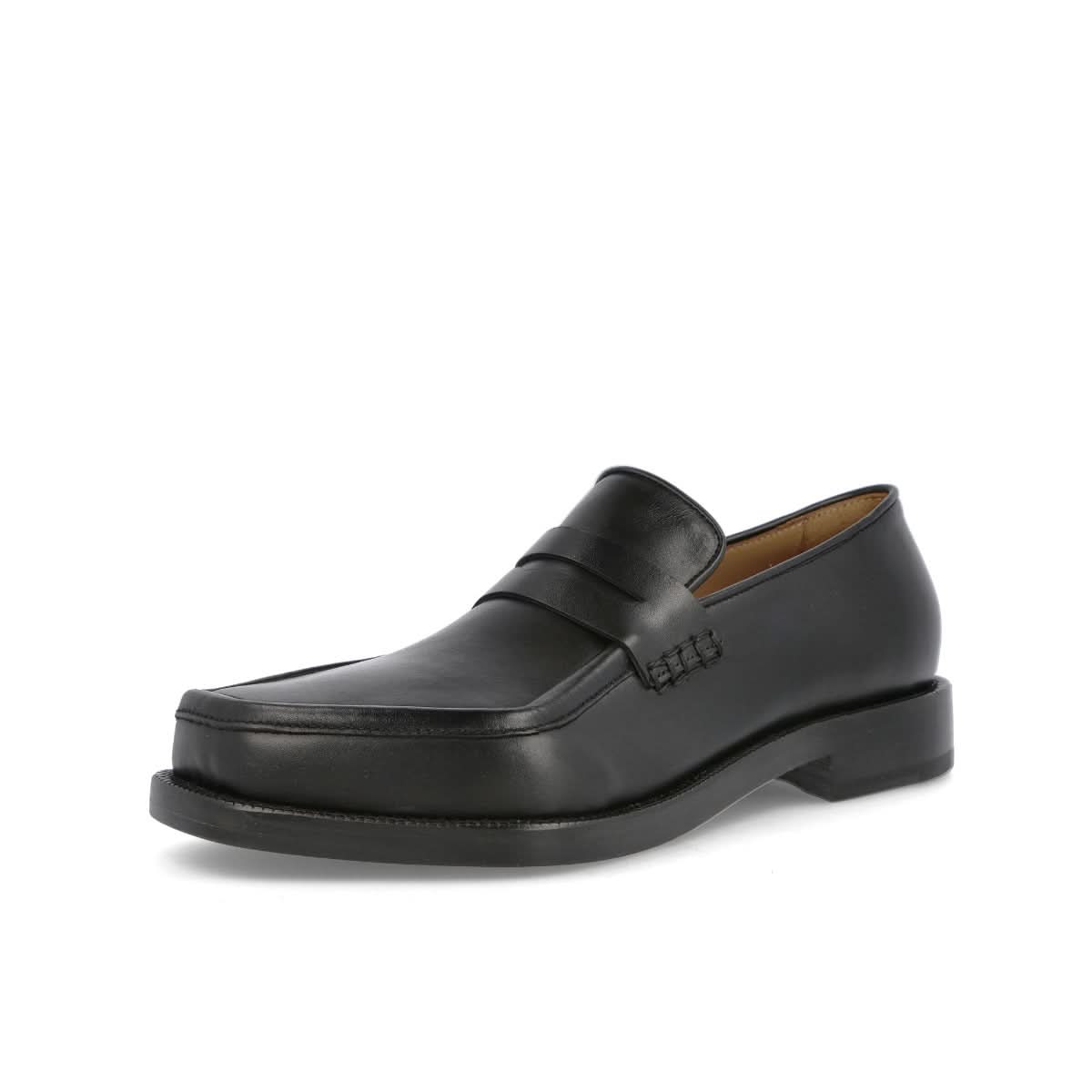 Magliano Classic Monster Loafer Black Loafers Detail view 4 | Gate