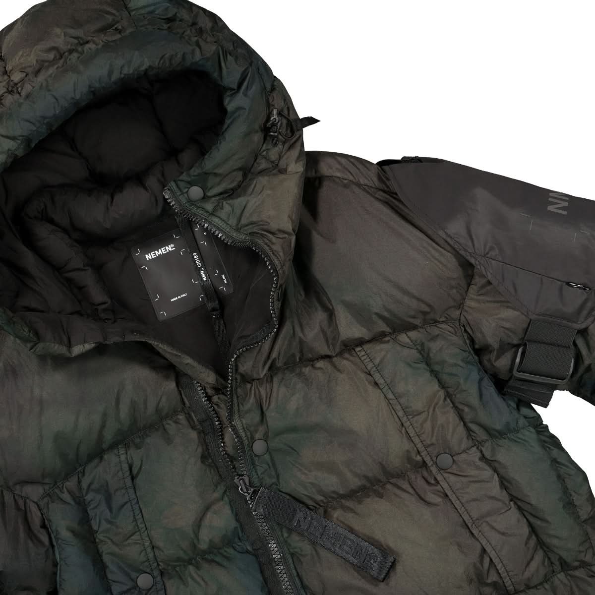 NemeN Tawa Tie Dye Down Jacket Green Detail view 3 | Gate