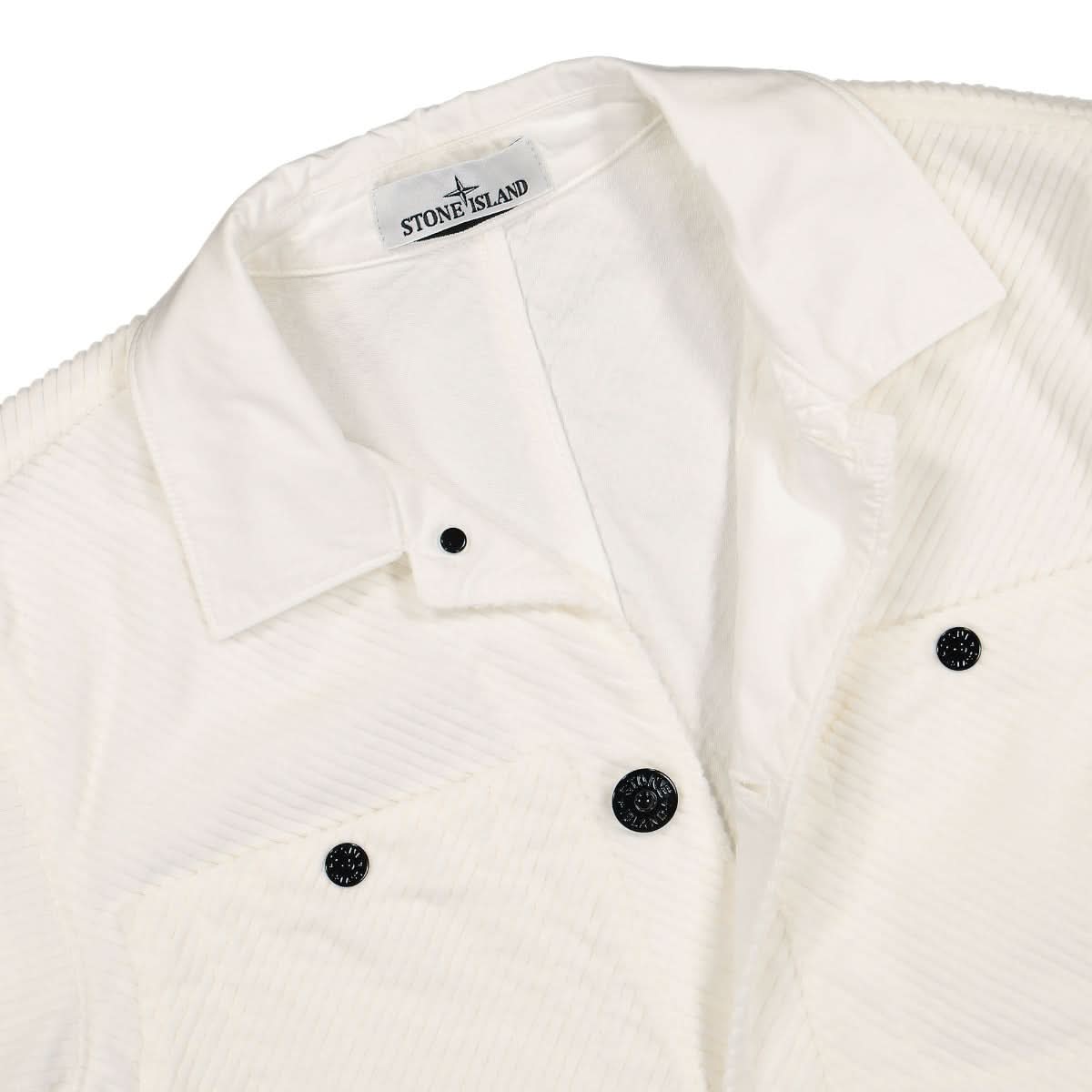 Stone Island Light Outerwear White Detail view 3 | Gate