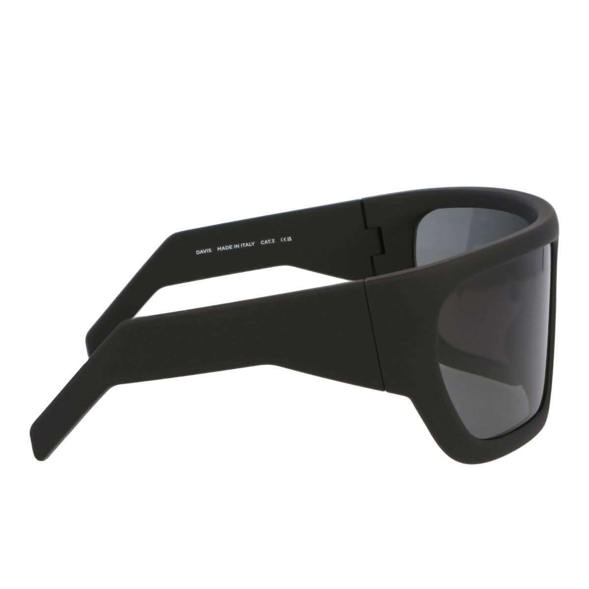 Rick Owens Davis Sunglasses Black Detail view 4 | Gate