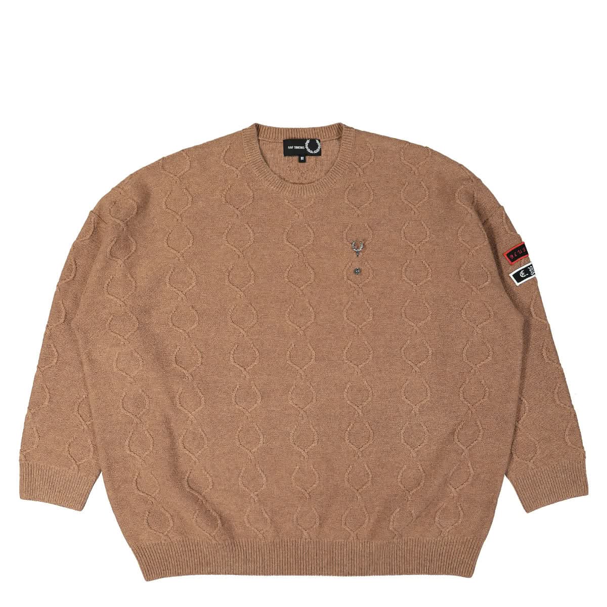 Fred Perry Patched Oversized Jumper Brown Detail view 1 | Gate