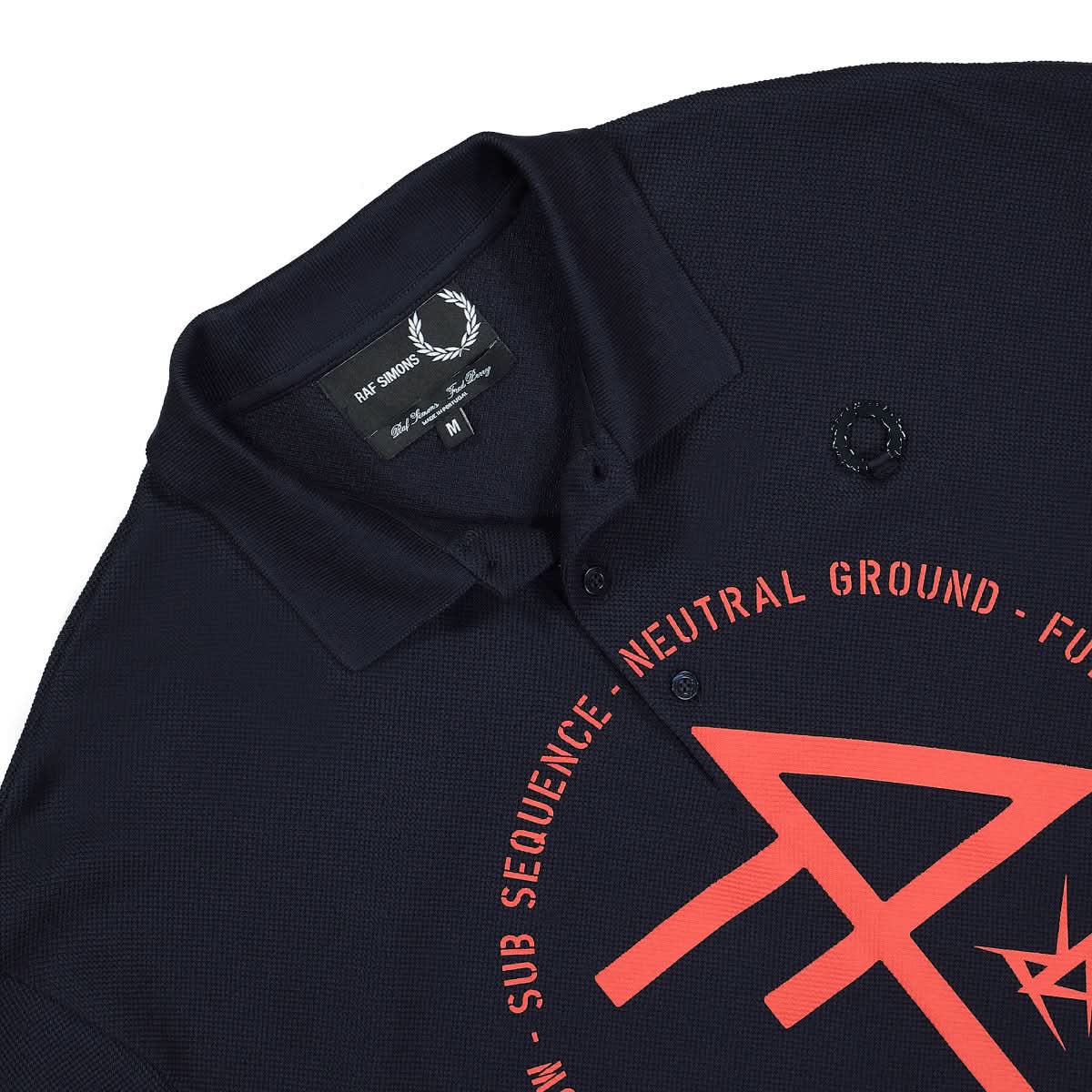 Fred Perry Oversized Printed Polo Shirt Blue,Red Detail view 3 | Gate