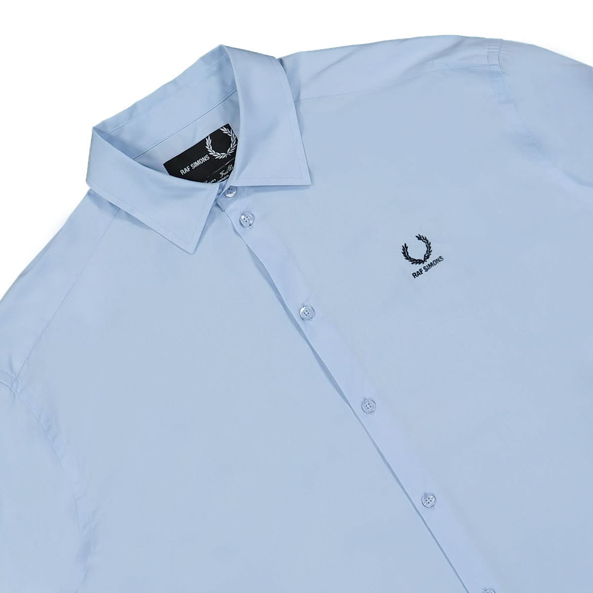 Fred Perry Embroidered Oversized Shirt Blue Detail view 3 | Gate