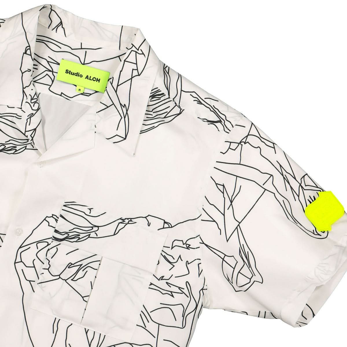 Studio ALCH Printed Silk Shirt with Cargo Pockets White Detail view 3 | Gate