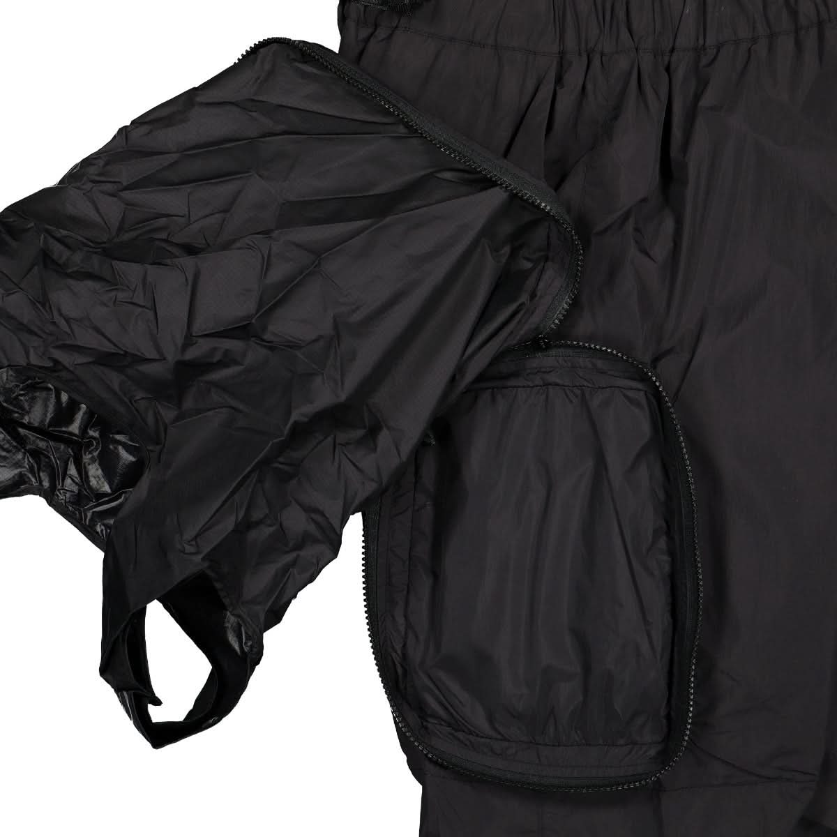 Studio ALCH Nylon Short with Removable Bag Pockets Black Detail view 4 | Gate