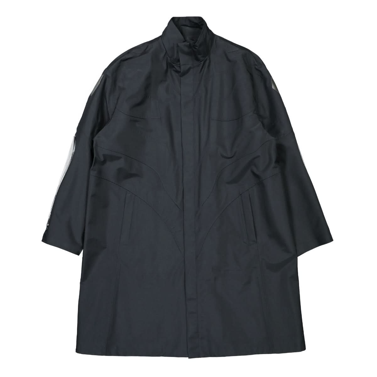 Undercover Coat Black Detail view 1 | Gate