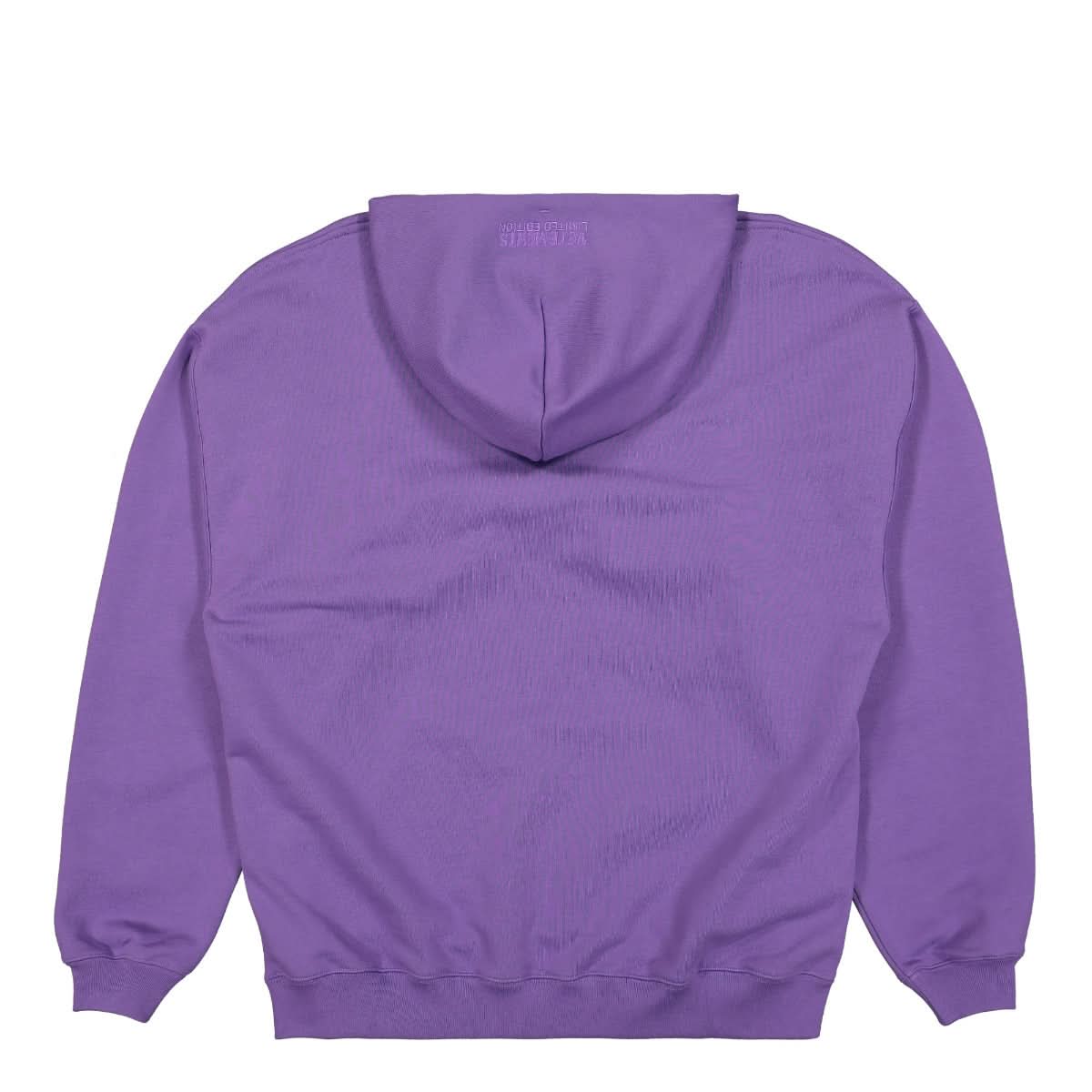 VETEMENTS Sweet Logo Hoodie Purple Detail view 2 | Gate