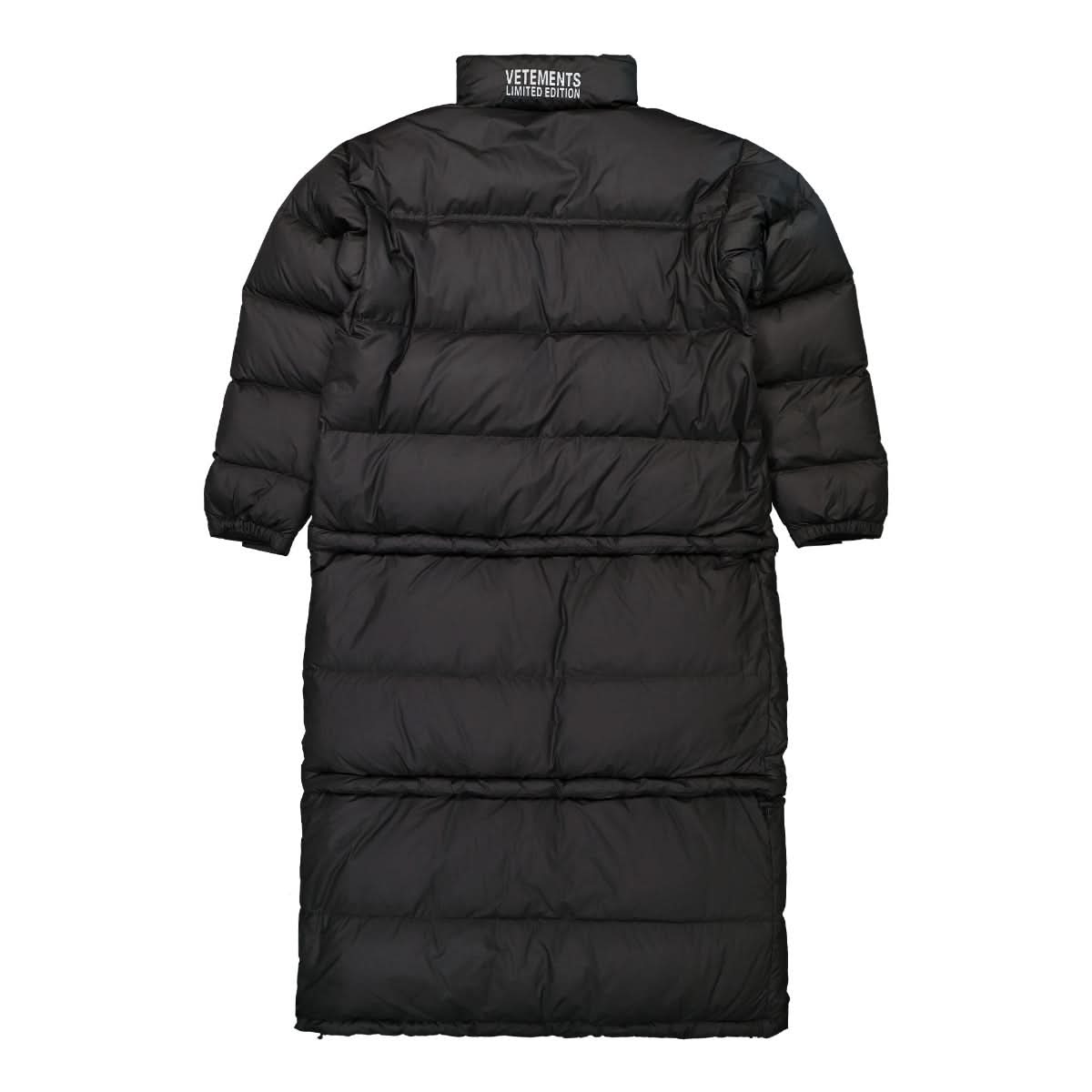 VETEMENTS Transformer Puffer Coat Black Detail view 2 | Gate