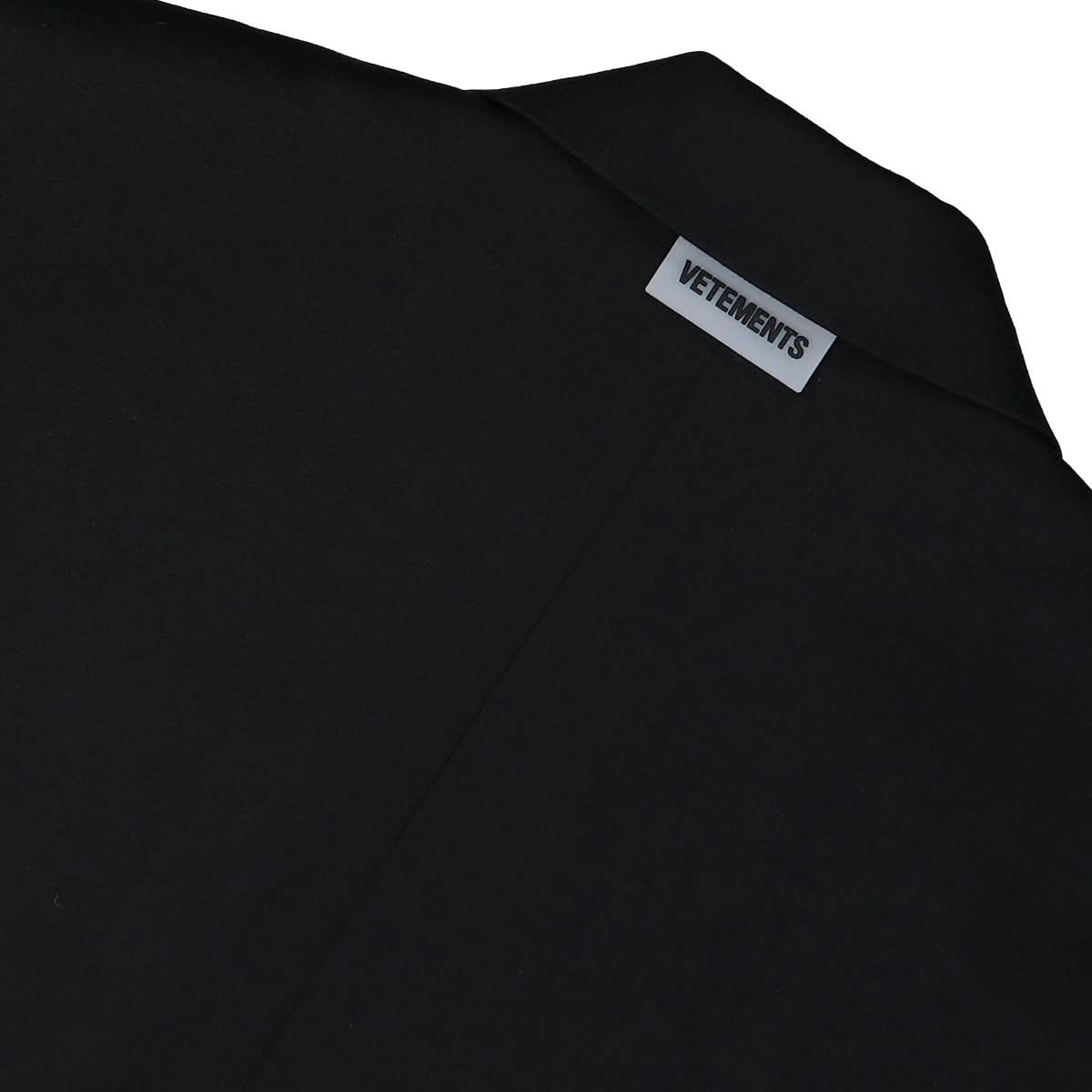 VETEMENTS Boxy Single Breasted Jersey Tailored Jacket Black Detail view 4 | Gate