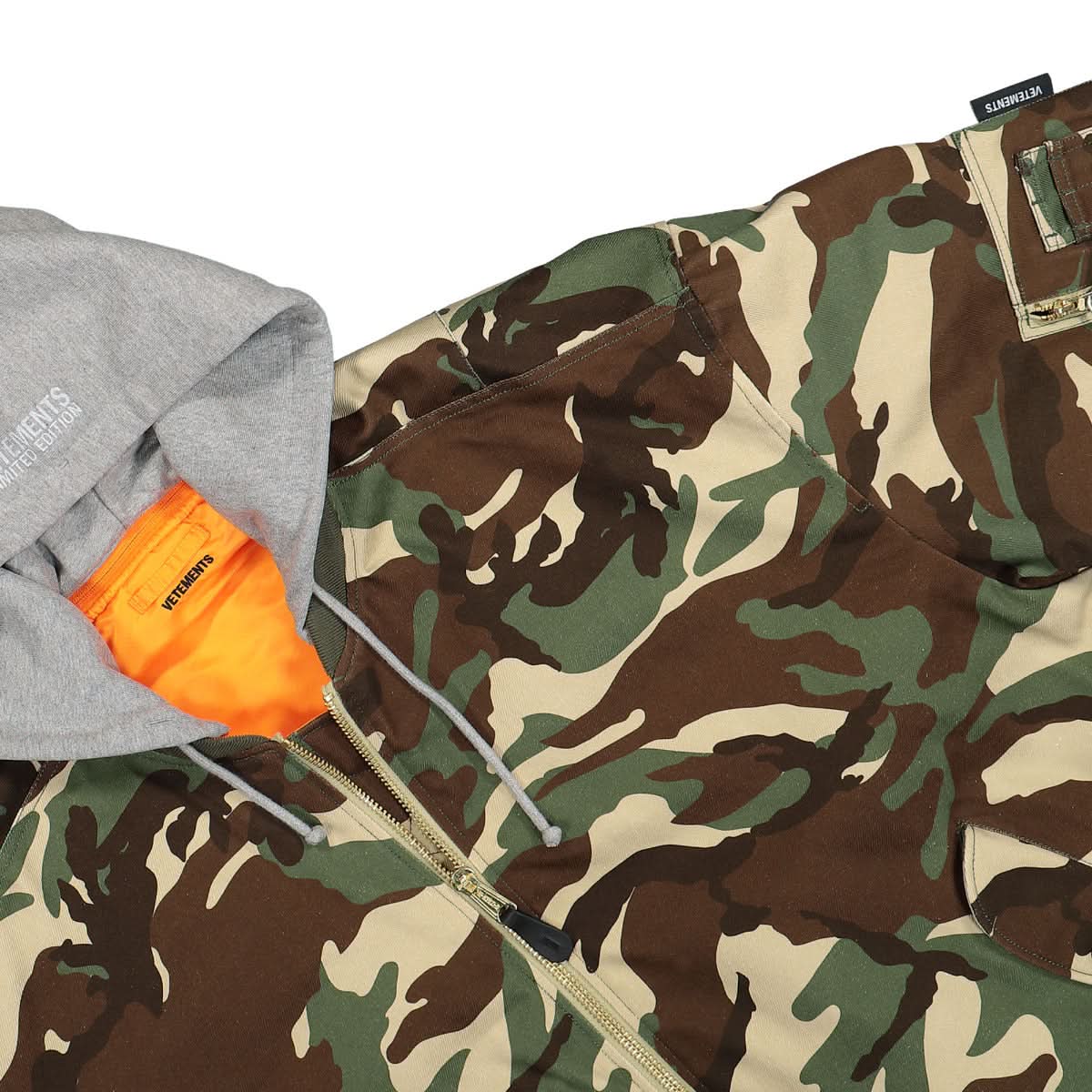 VETEMENTS Hooded Camo Bomber Camouflage Detail view 3 | Gate