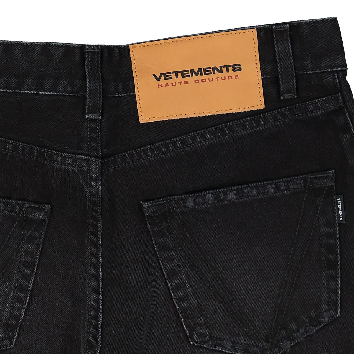 VETEMENTS Cut-Up Jeans Black Detail view 5 | Gate