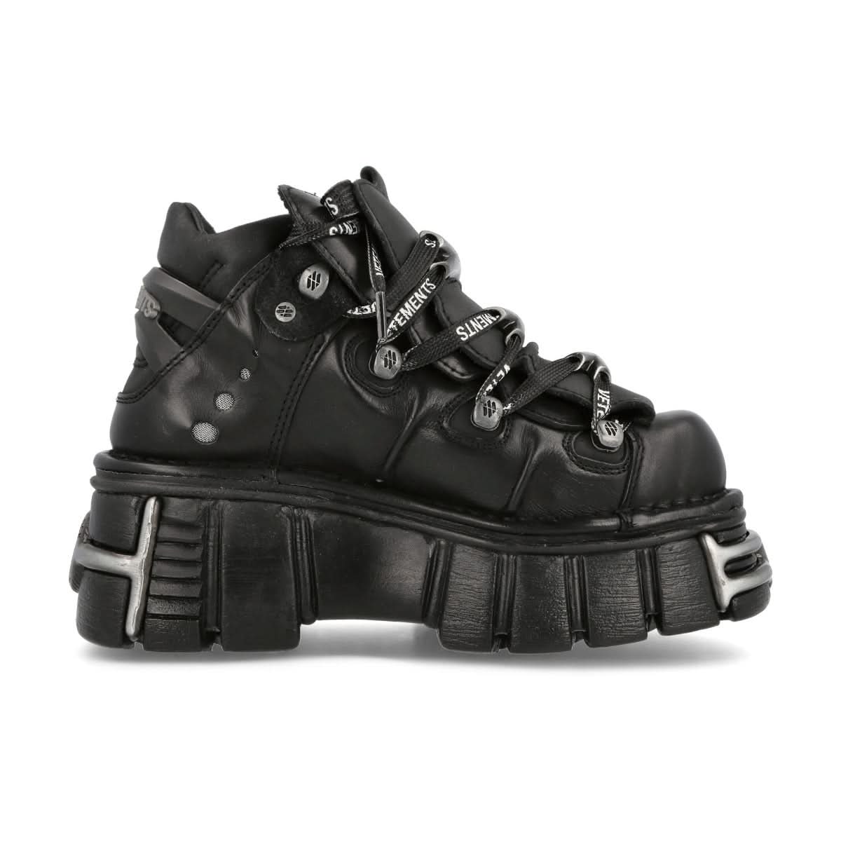 VETEMENTS New Rock Platform Sneakers Black Sneaker Detail view 2 | Gate