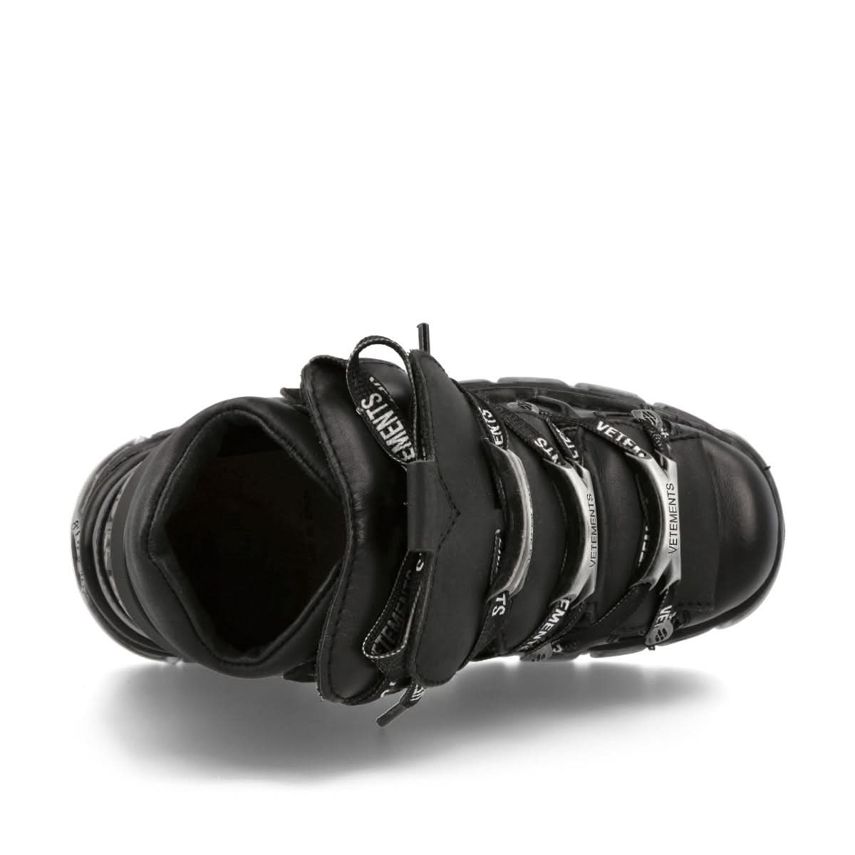 VETEMENTS New Rock Platform Sneakers Black Sneaker Detail view 5 | Gate