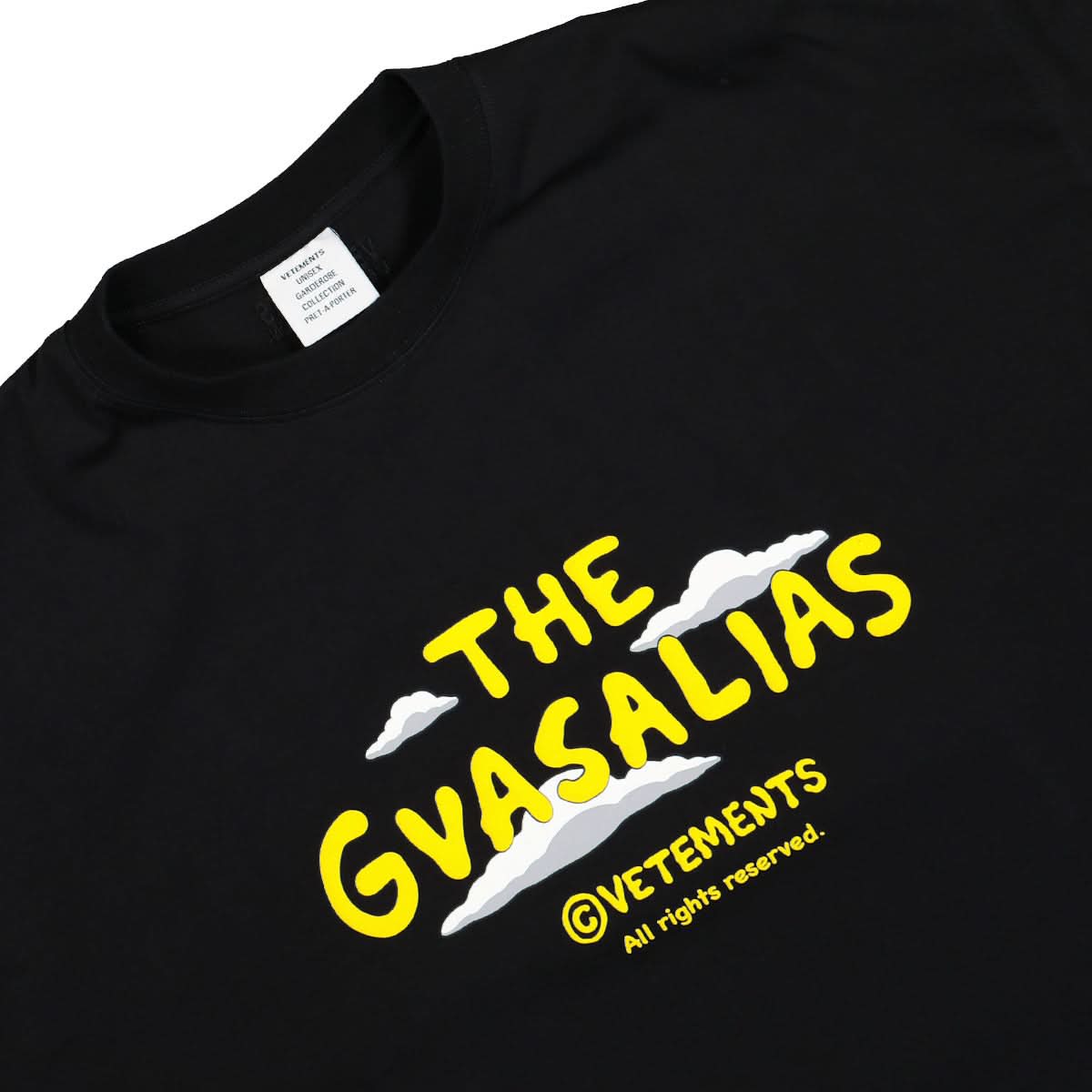 VETEMENTS The Gvasalias Cartoon Logo T-Shirt Black Detail view 3 | Gate