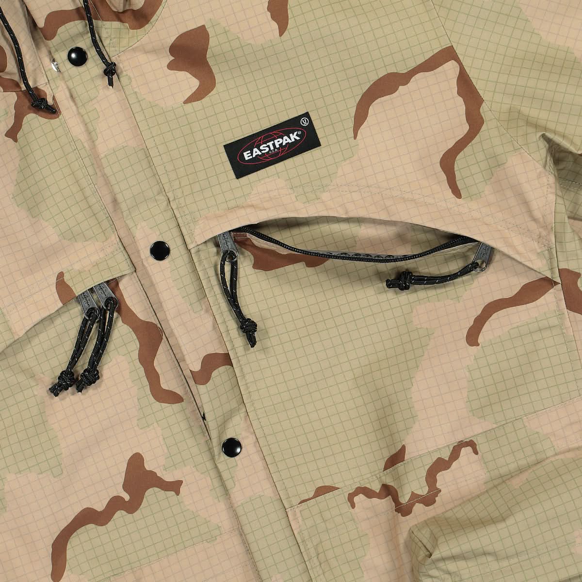 Undercover Blouson Camouflage Detail view 5 | Gate