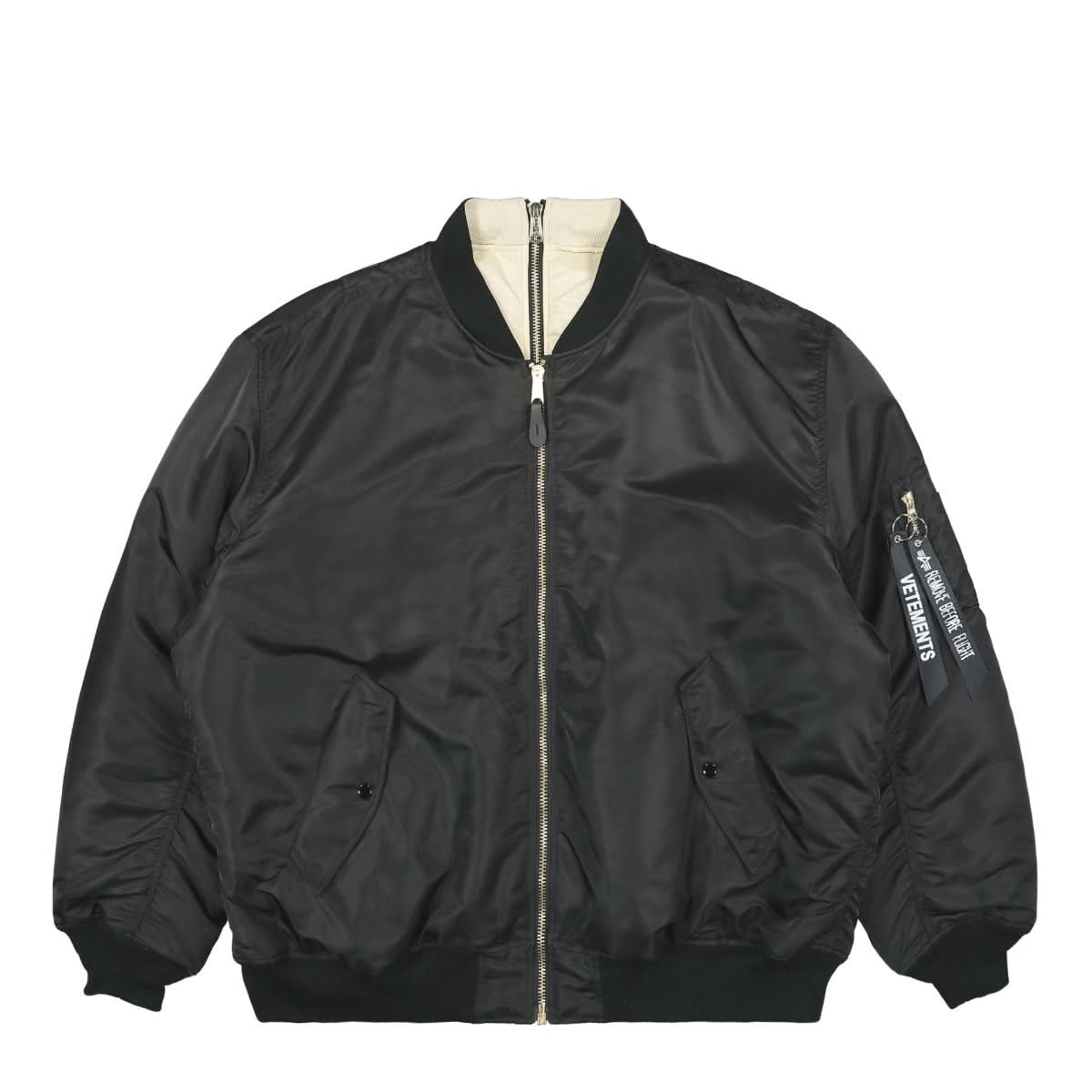 VETEMENTS Double Zip Bomber Black Detail view 1 | Gate