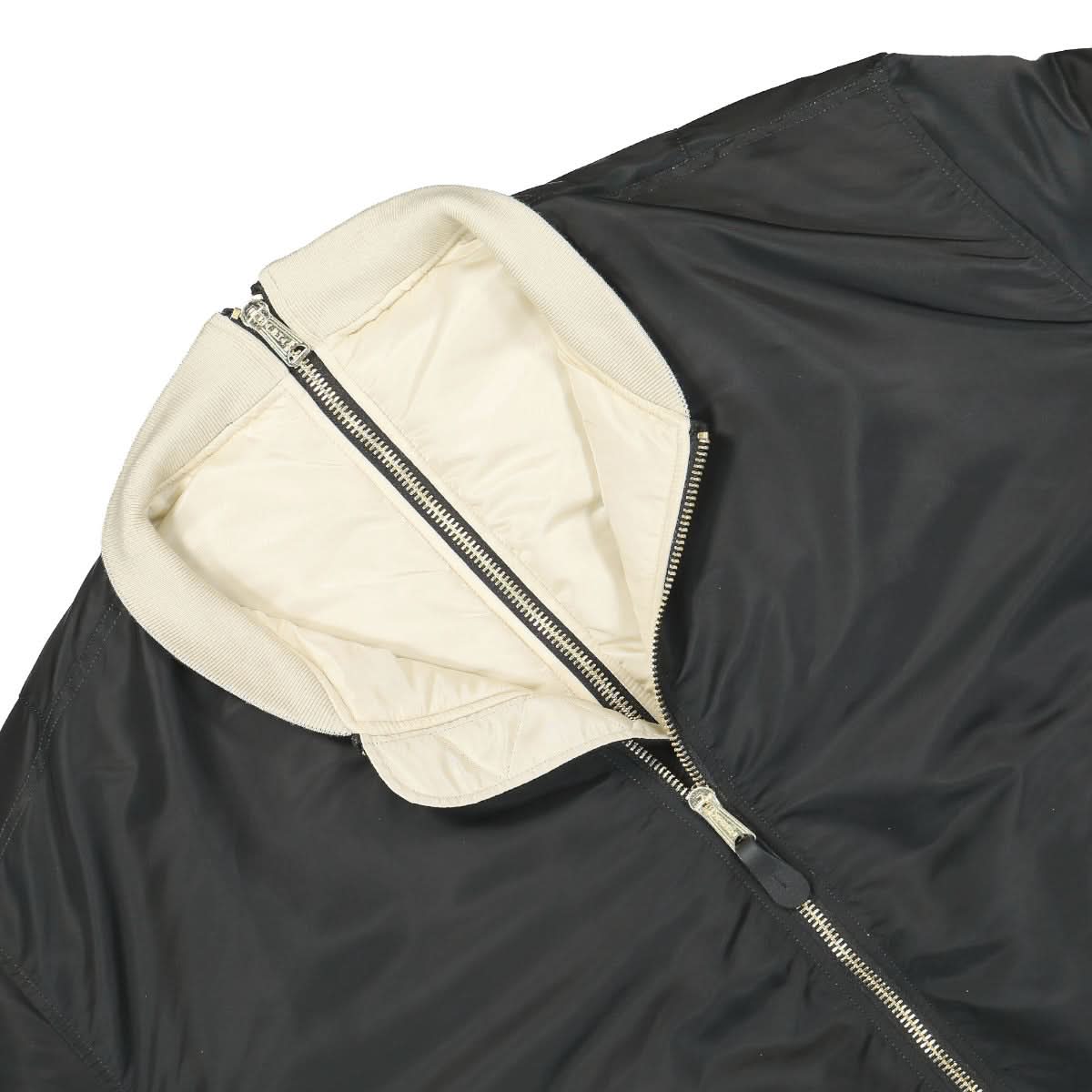 VETEMENTS Double Zip Bomber Black Detail view 3 | Gate