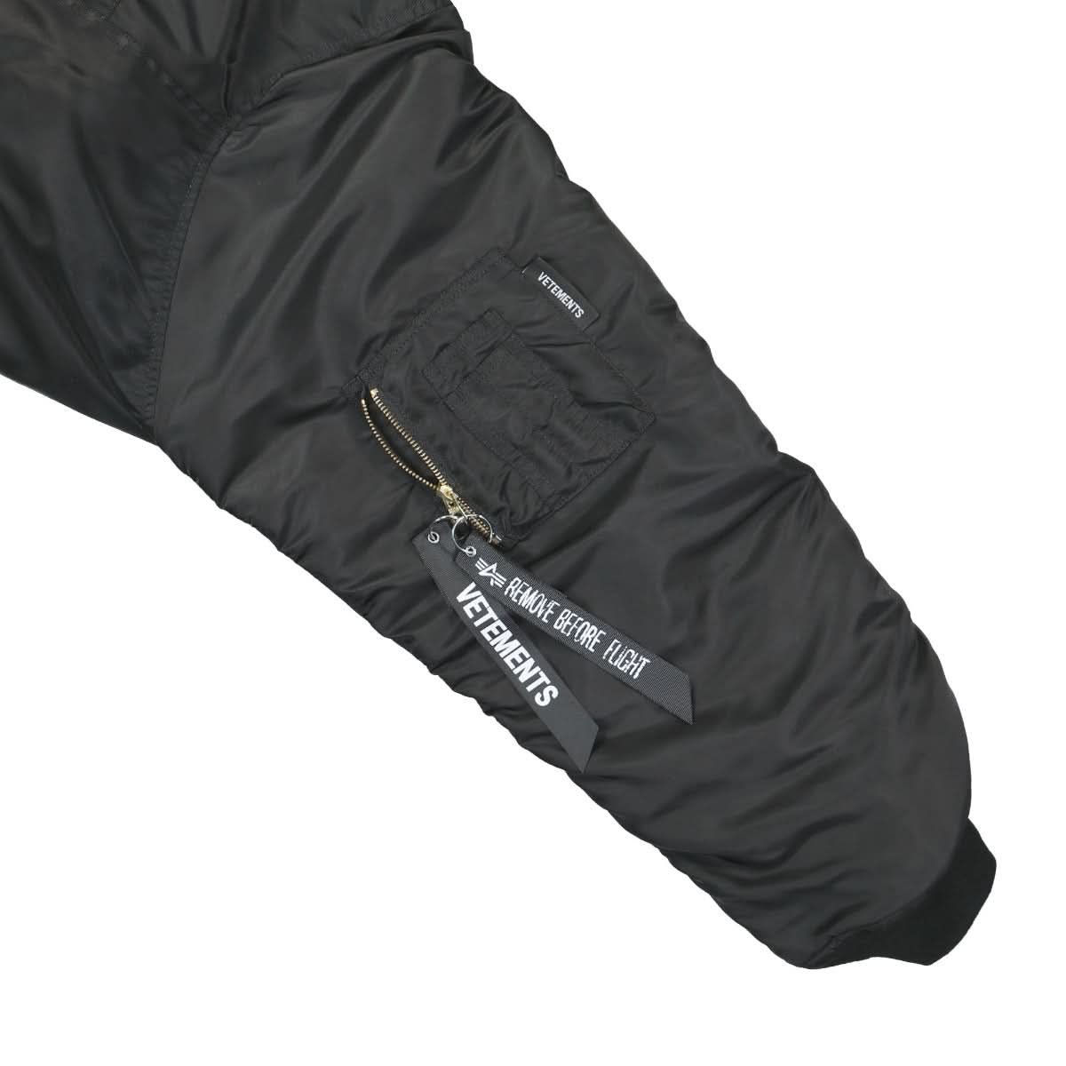 VETEMENTS Double Zip Bomber Black Detail view 5 | Gate