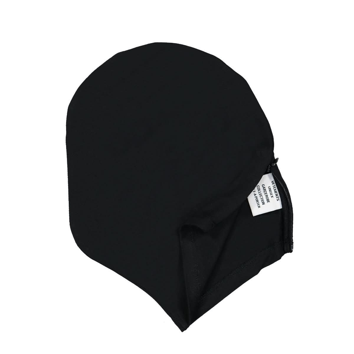 VETEMENTS Styling Mask Black Detail view 3 | Gate