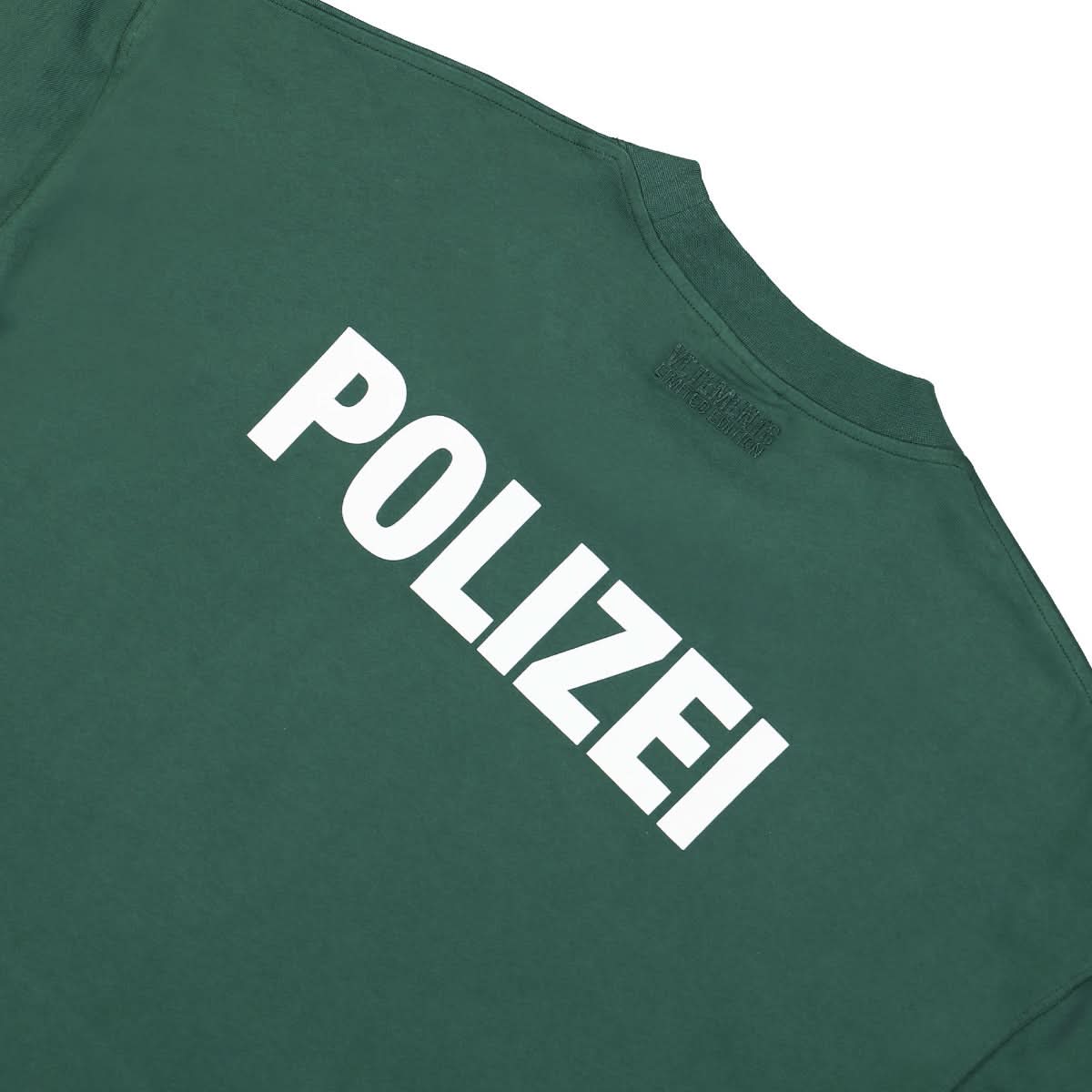 VETEMENTS Polizei T-Shirt Green Detail view 4 | Gate