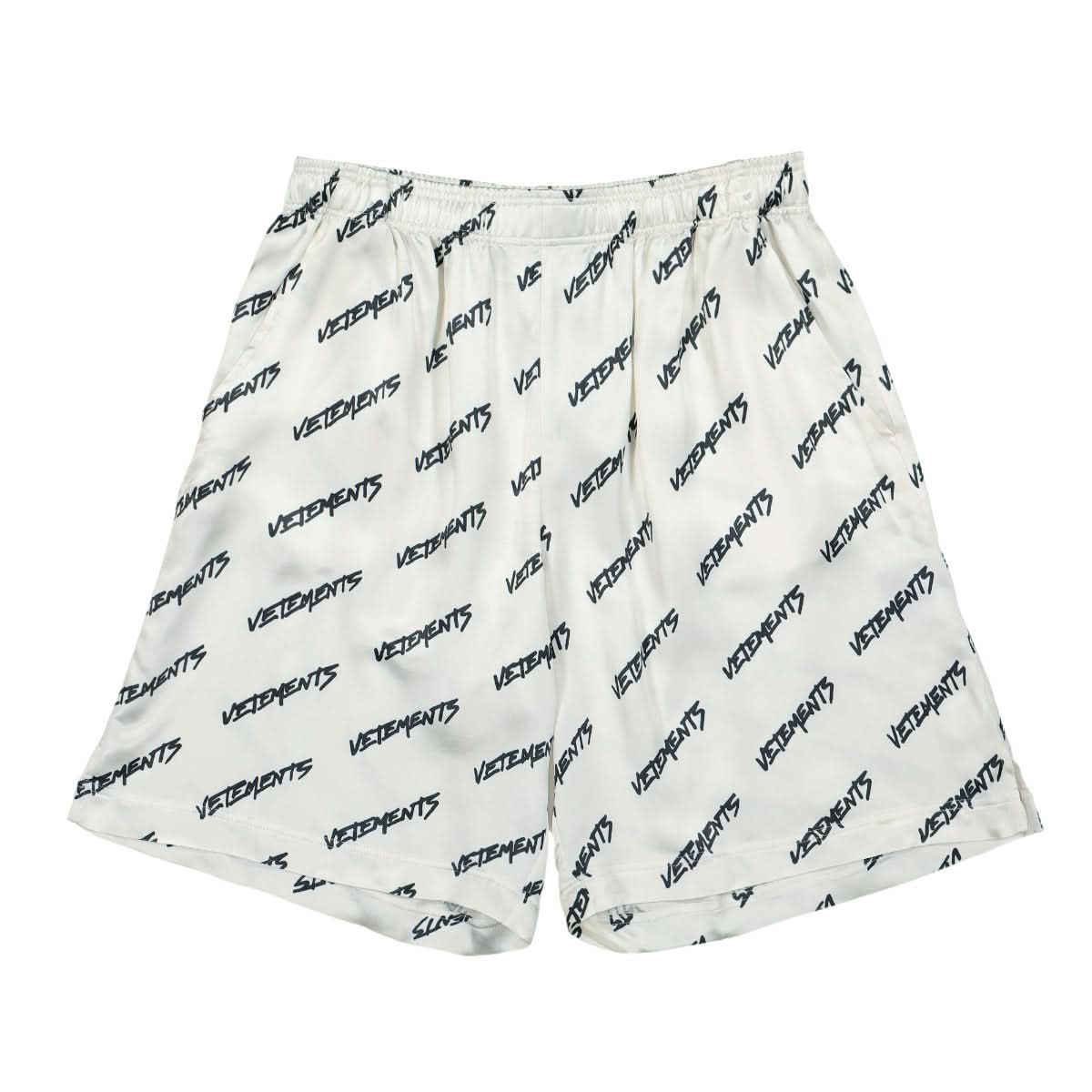 VETEMENTS Monogram Pyjama Shorts Black,White Detail view 1 | Gate