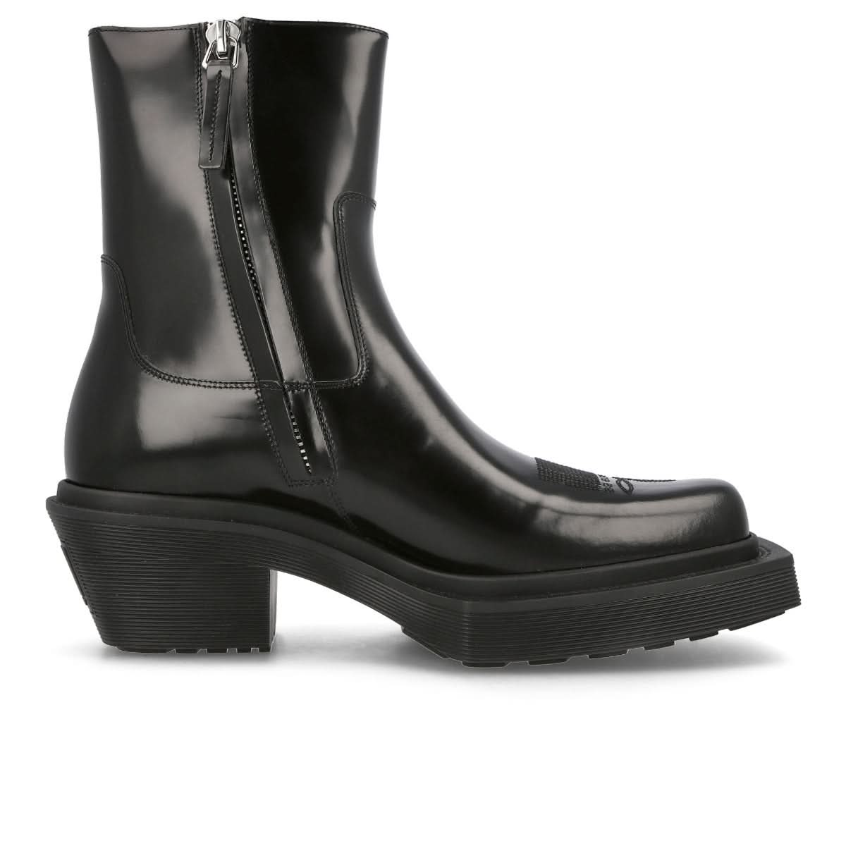 VTMNTS Ankle Cowboy Boots Black Boots Detail view 2 | Gate
