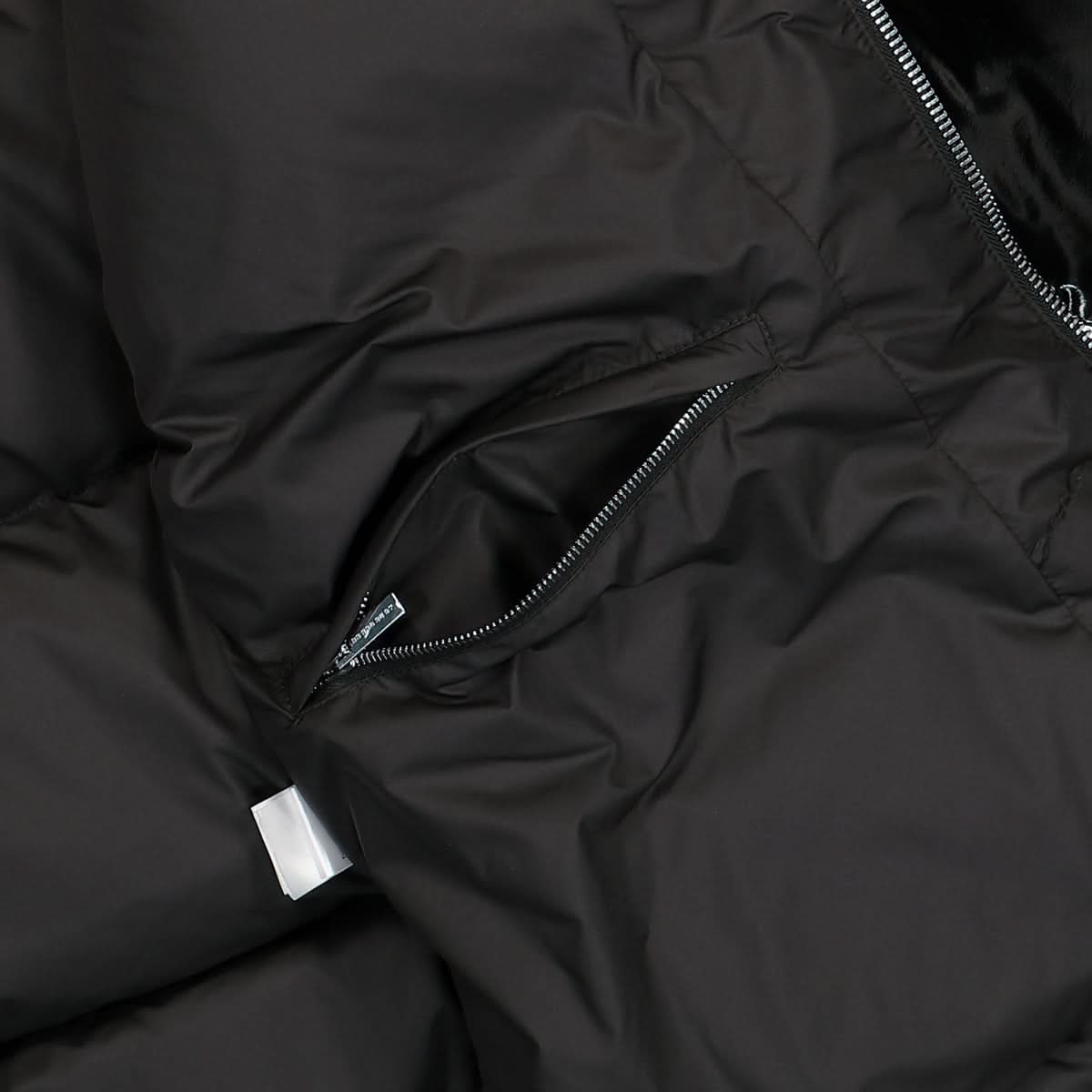 VTMNTS Color Block Puffer Jacket Black Detail view 5 | Gate