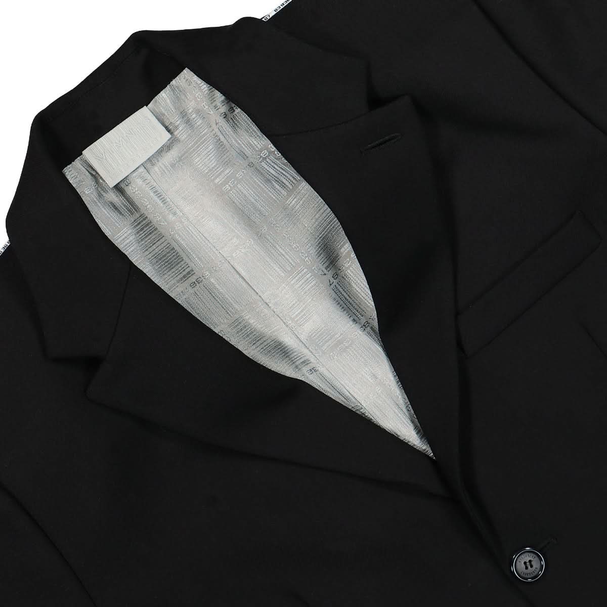 VTMNTS Numbered Tailored Jacket Black Detail view 3 | Gate