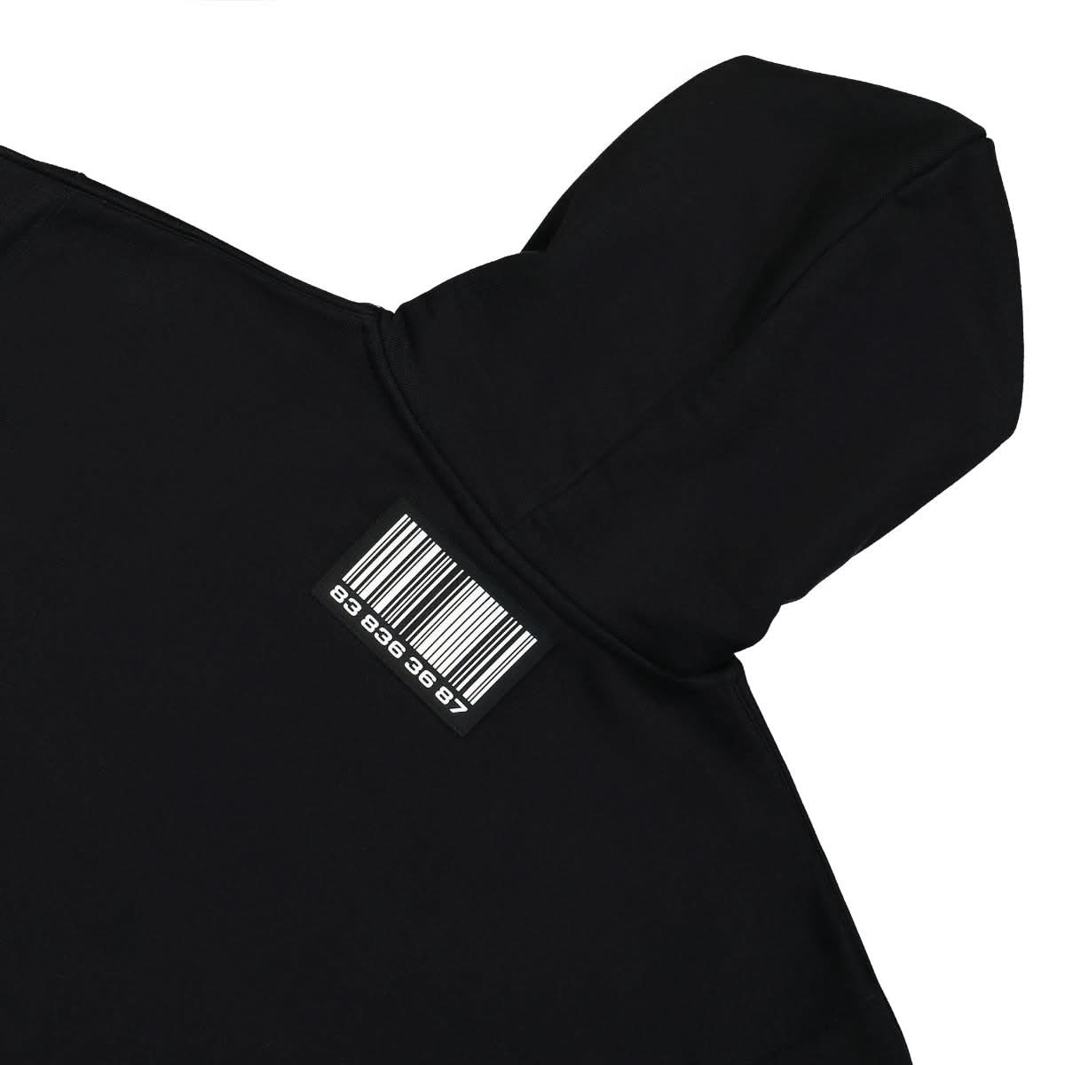 VTMNTS Big Rubber Patch Hoodie Black Detail view 5 | Gate