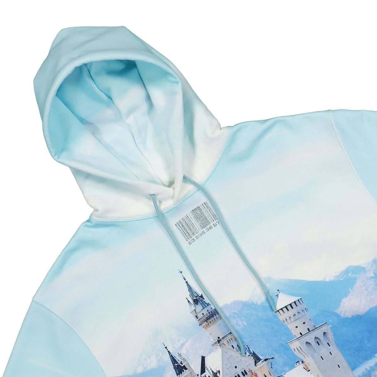 VTMNTS Neuschwanstein Winter Hoodie Multicolor Detail view 3 | Gate