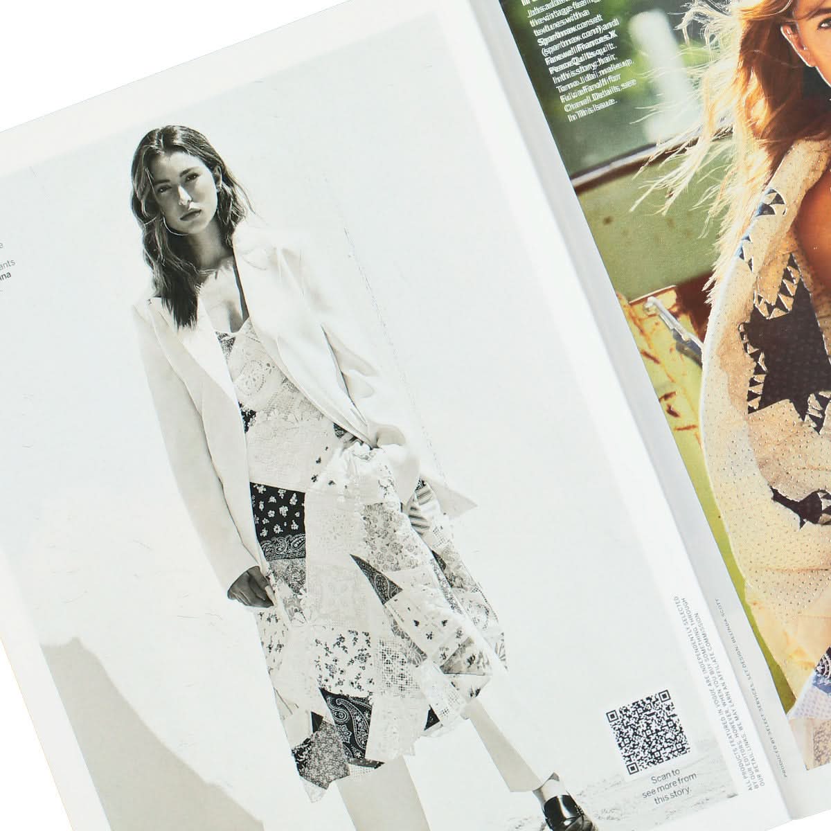 Vogue Magazine May 2022 Multicolor Detail view 4 | Gate