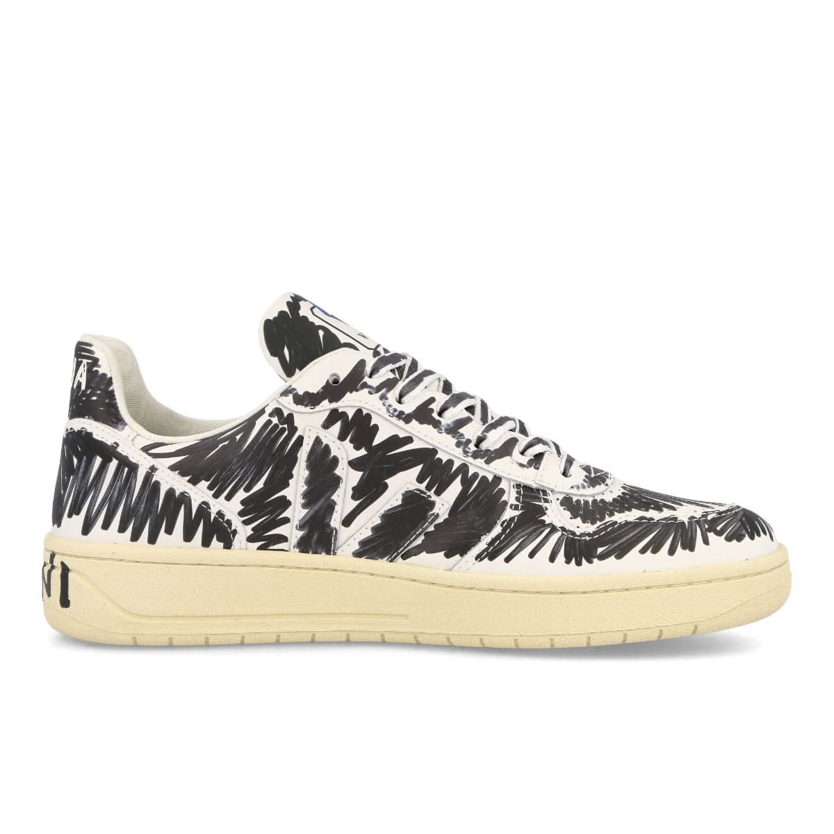 Veja V-10 Leather Black,White Sneaker Detail view 2 | Gate