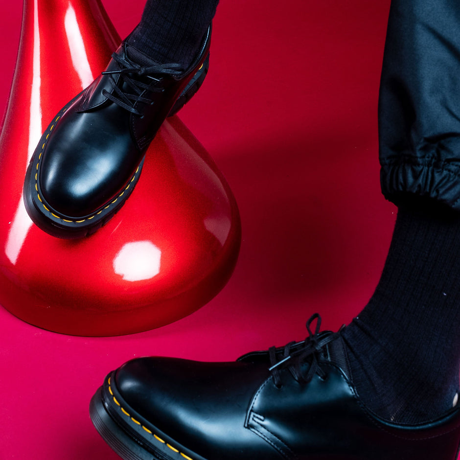 Dr. Martens Blog Post Banner Black lether Shoes 